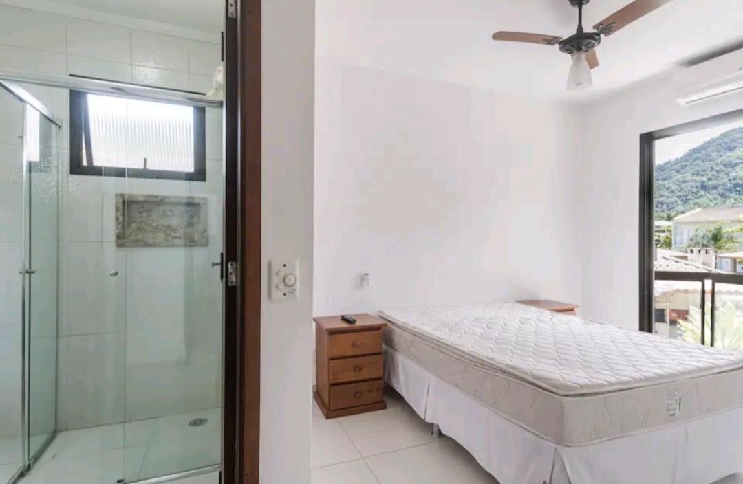 Casa em Condomínio Enseada - Perequê Mirim - Ubatuba