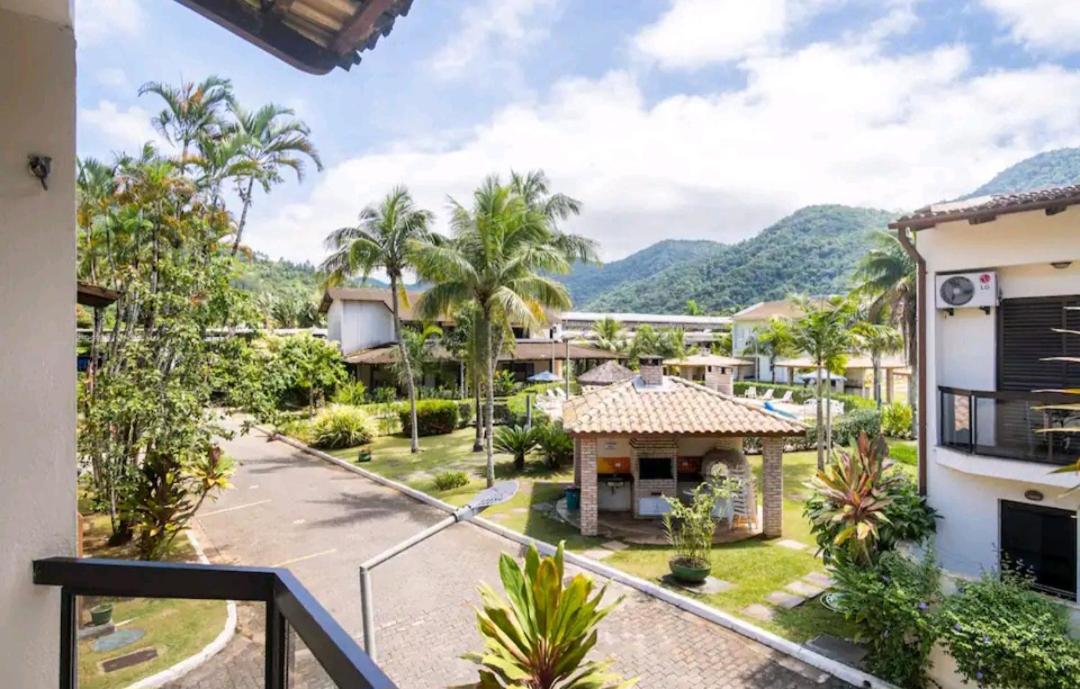 Casa em Condomínio Enseada - Perequê Mirim - Ubatuba