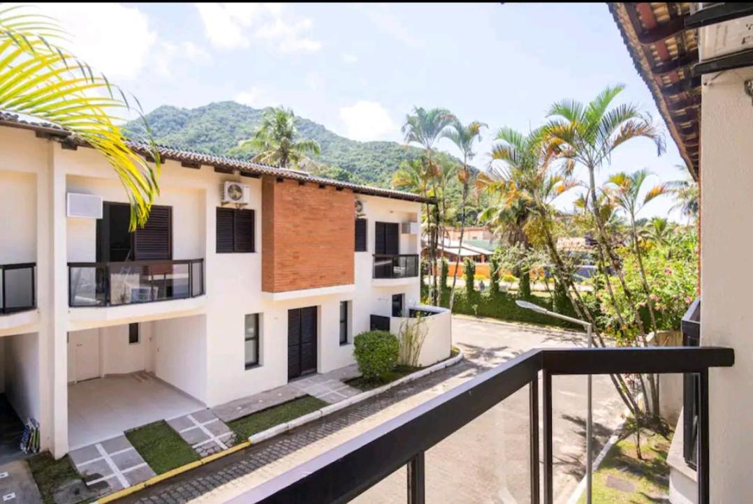 Casa em Condomínio Enseada - Perequê Mirim - Ubatuba