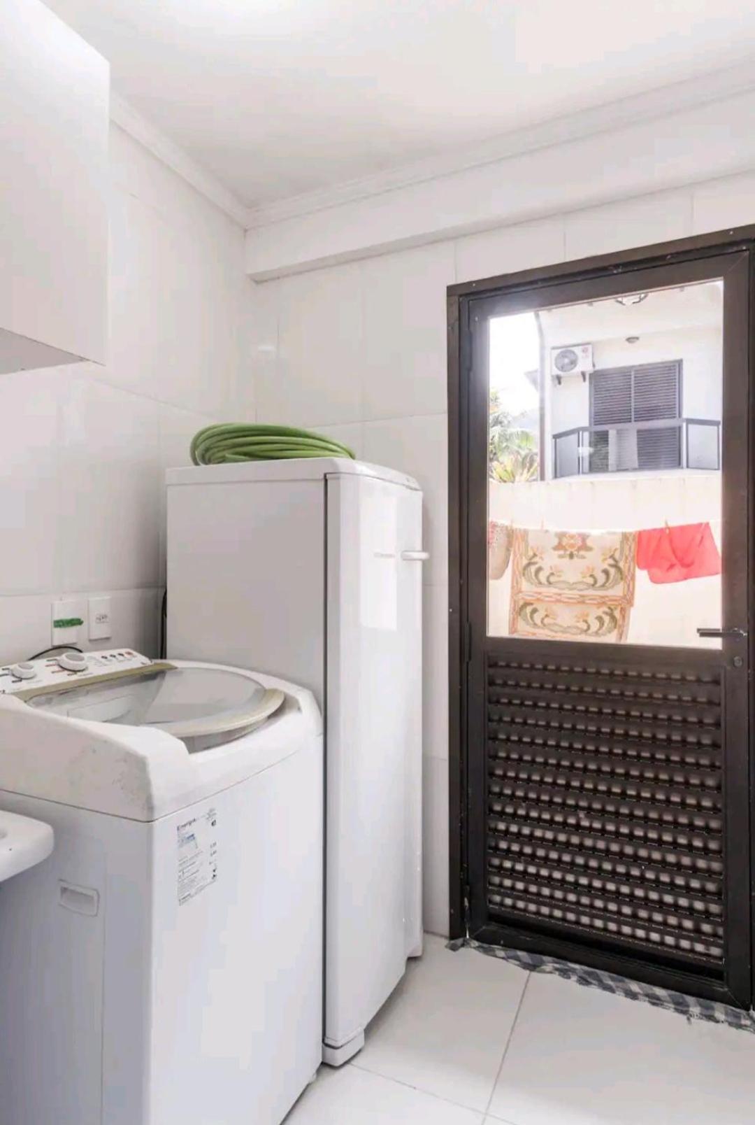 Casa em Condomínio Enseada - Perequê Mirim - Ubatuba