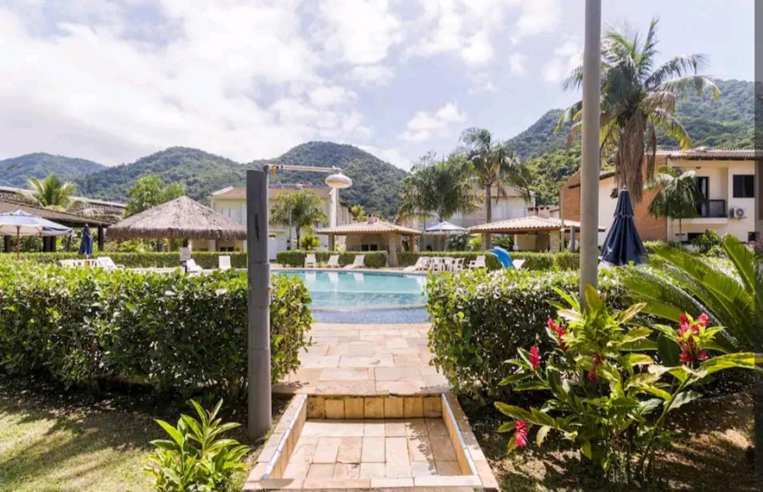 Casa em Condomínio Enseada - Perequê Mirim - Ubatuba