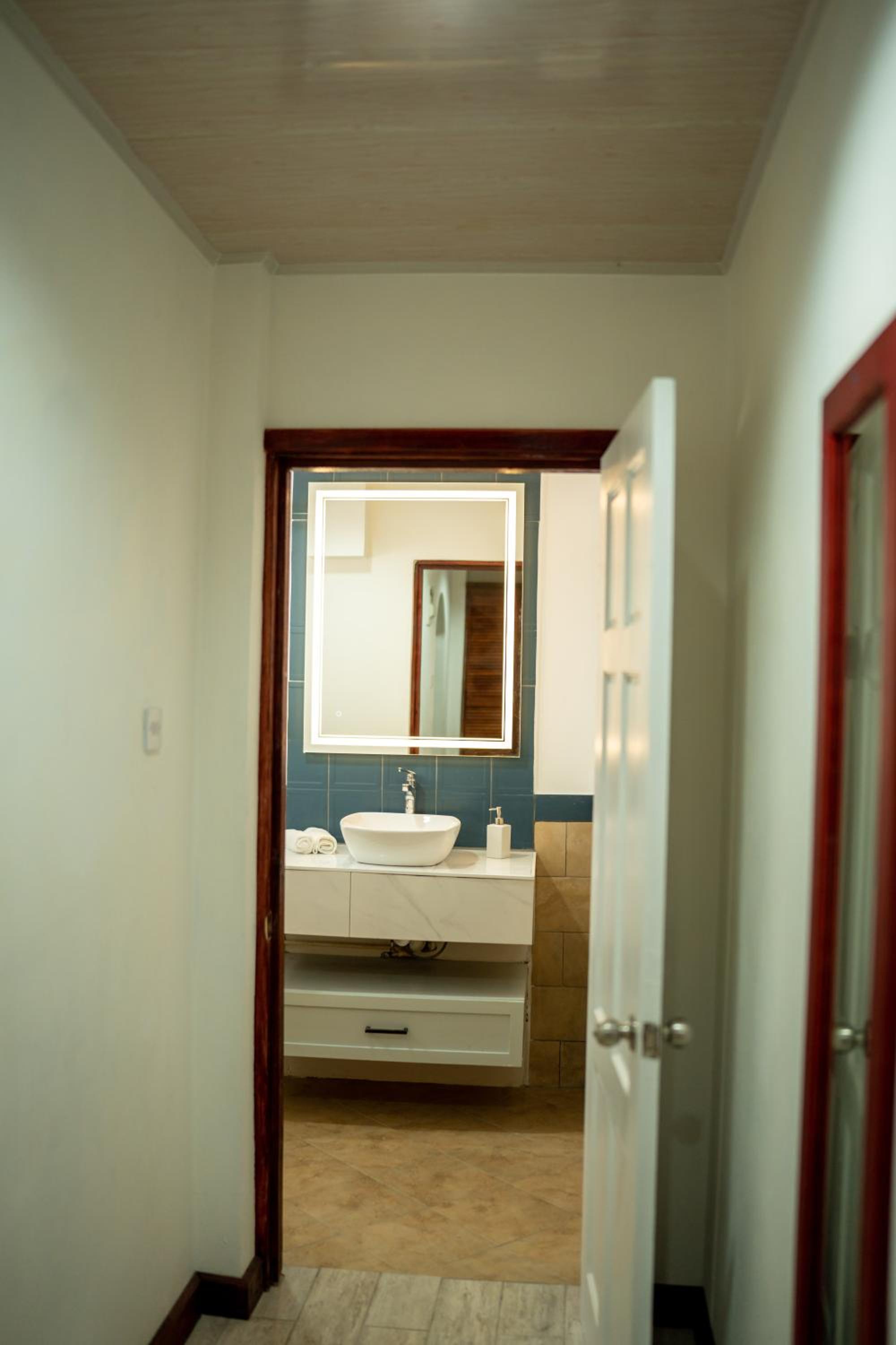 Photo 50