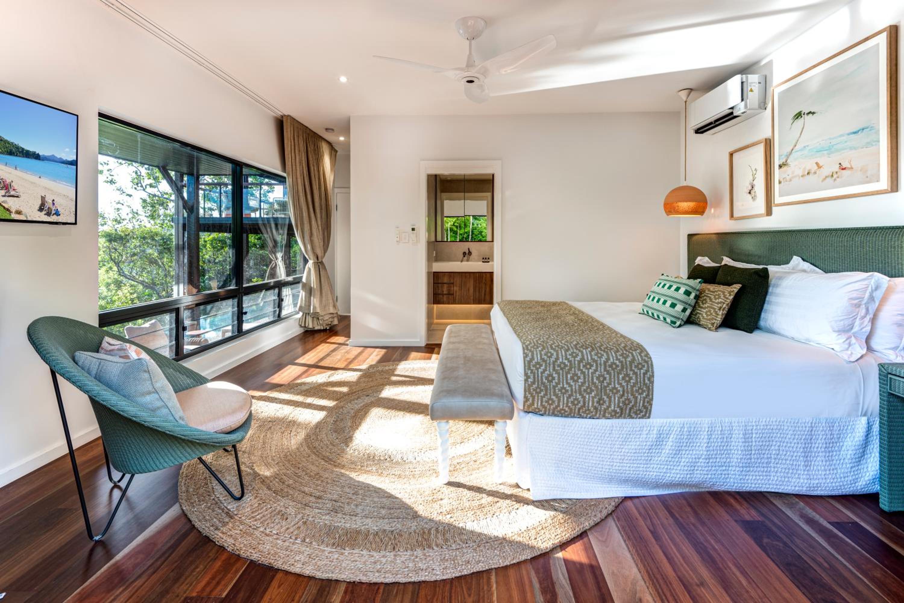 Point Blue on Hamilton Island by HIHA
