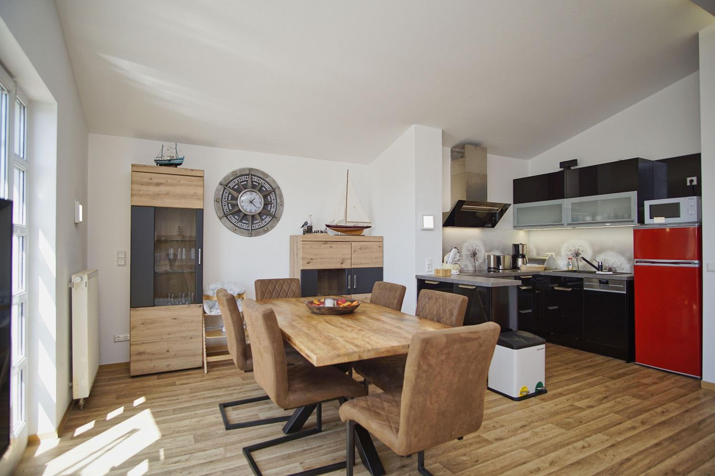 mit Meerblick und Balkon, strandnah, gratis Nutzung vom AHOI Erlebnisbad und Sauna in Sellin - Meeresblick FeWo 51