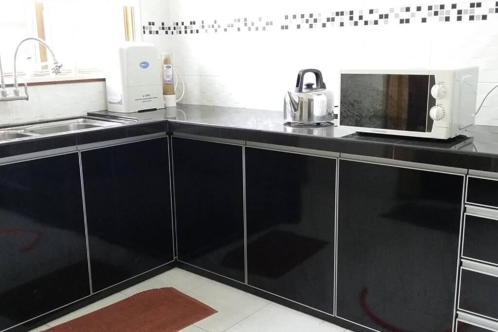 Cozy Homestay in Central Pokok Sena photo 1