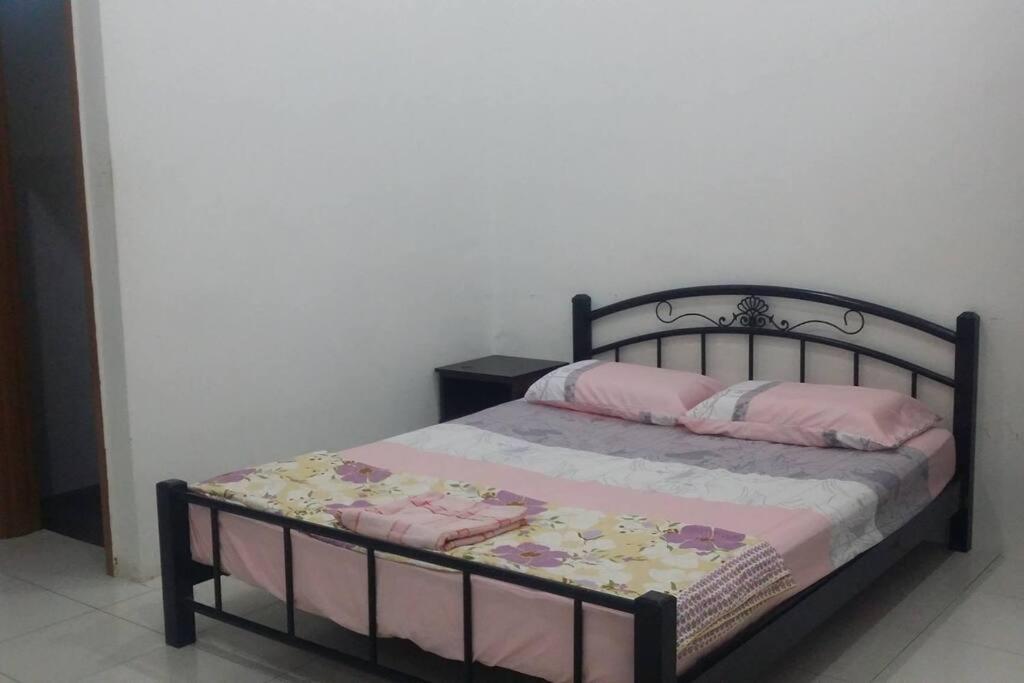 Cozy Homestay in Central Pokok Sena photo 5