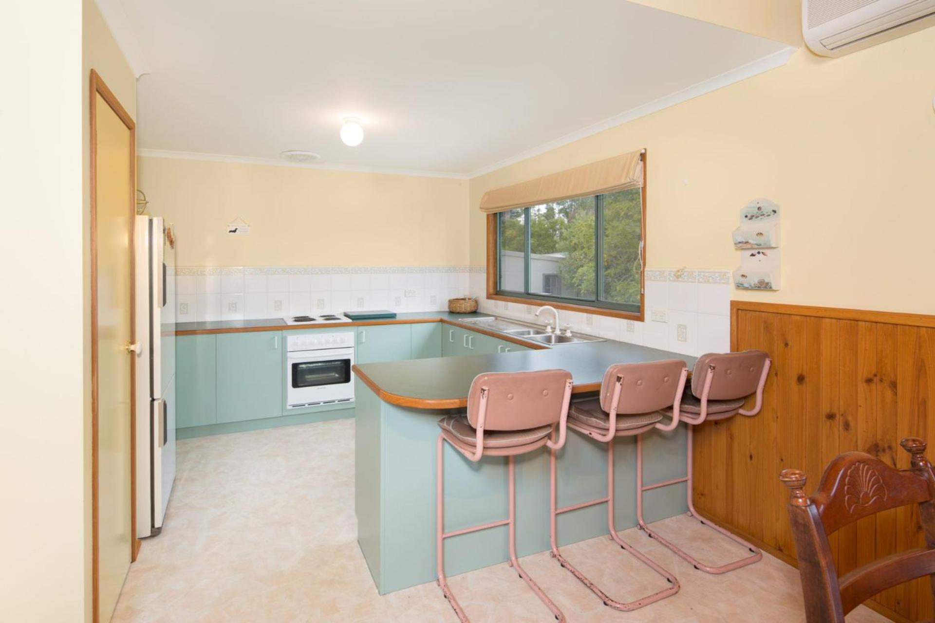 Roydon Island Retreat