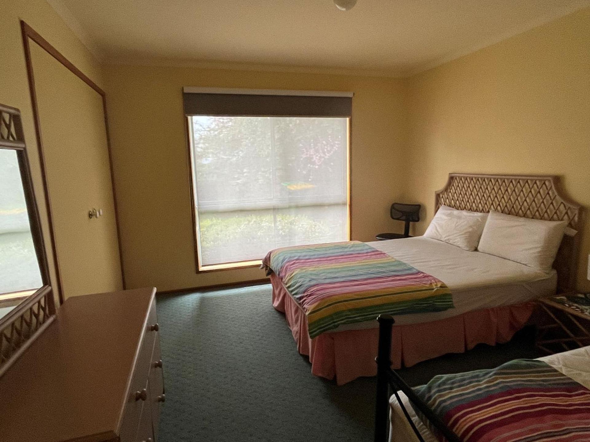 Roydon Island Retreat