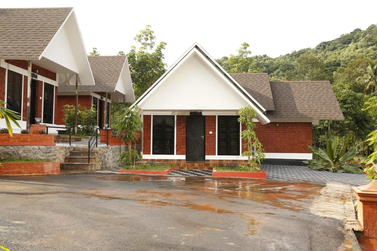 THENMALA ECO FRIENDLY HORMUZ NEST view 2