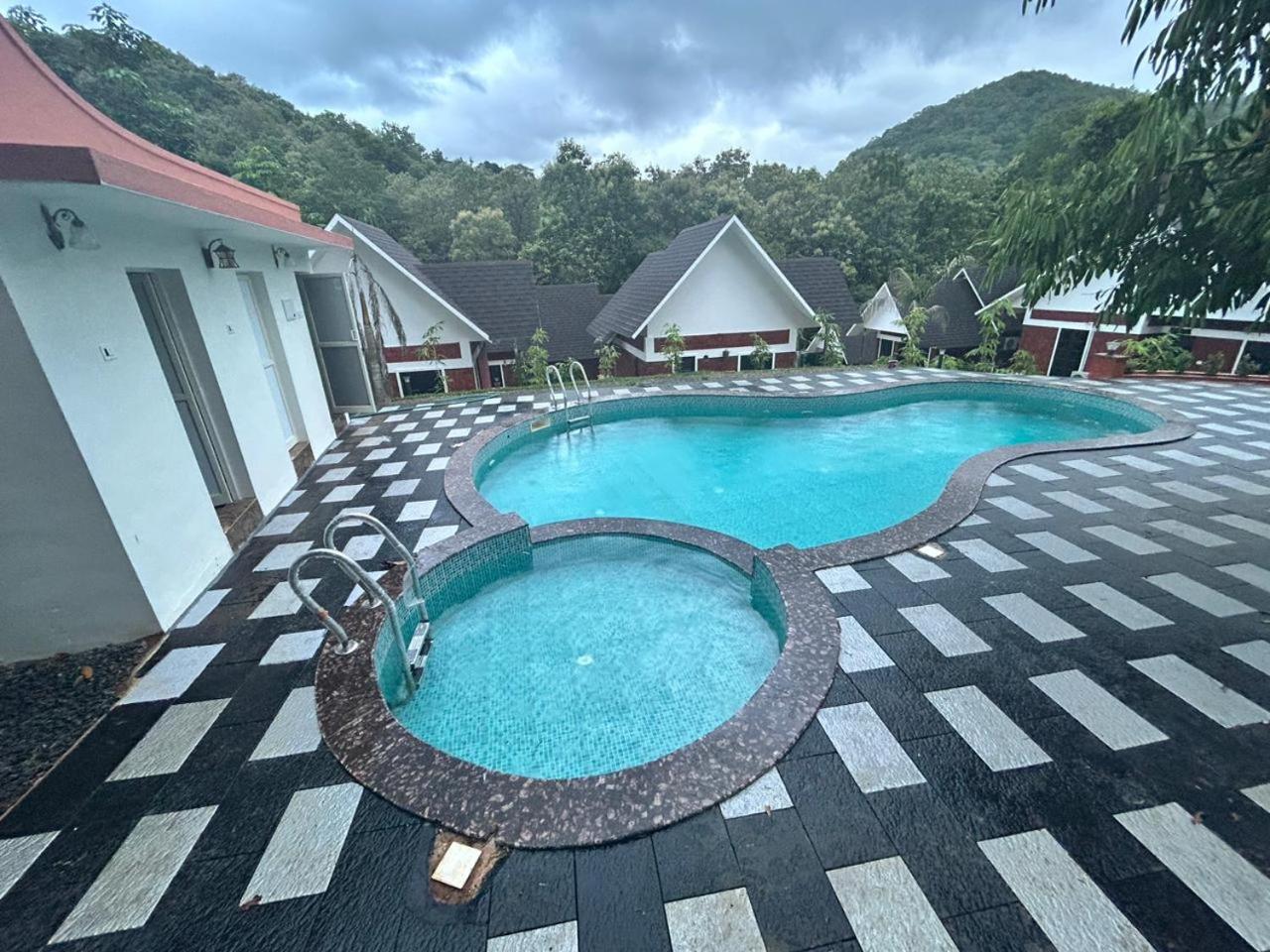 THENMALA ECO FRIENDLY HORMUZ NEST view 4