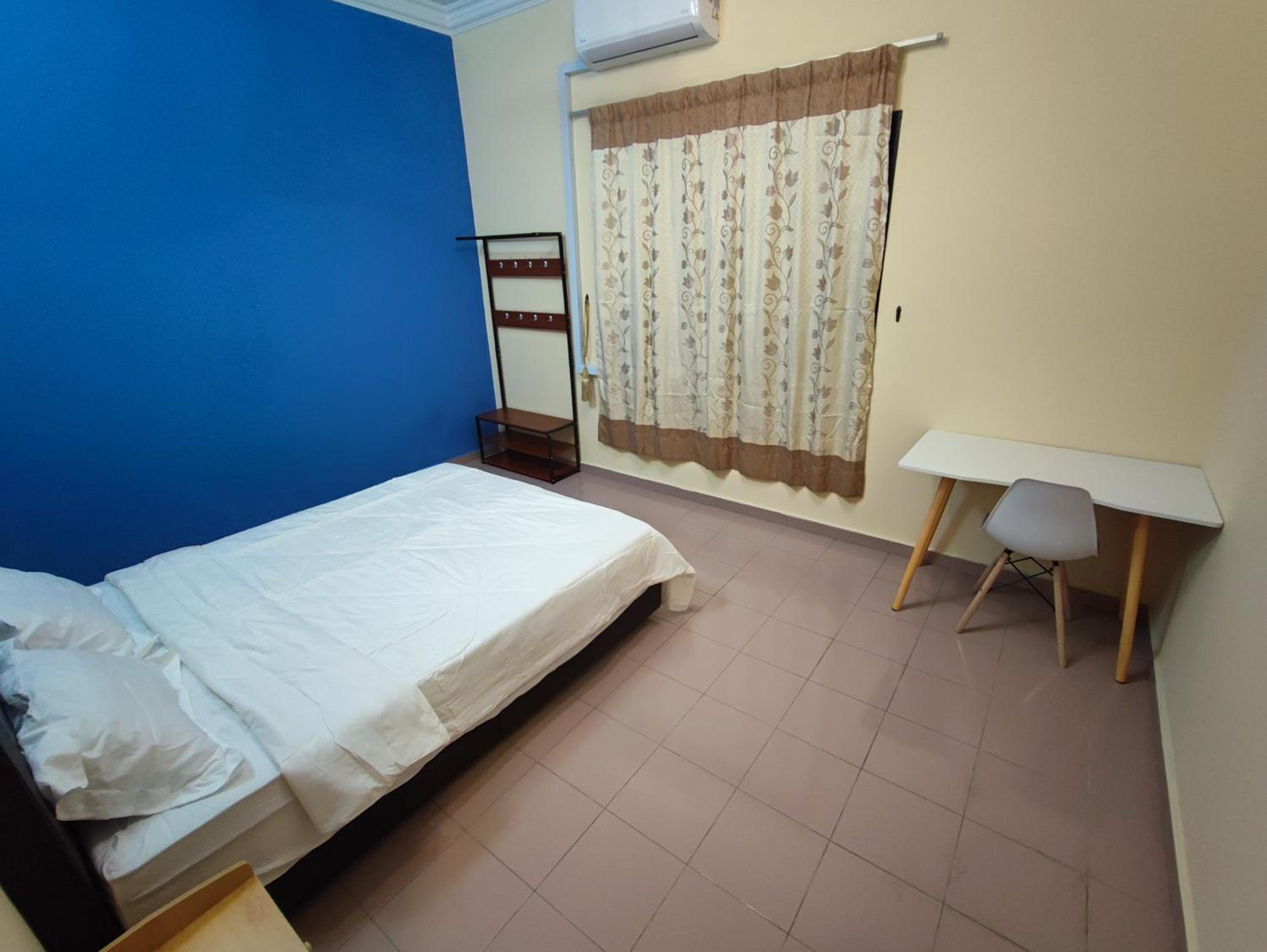 Banglow lot Upper Floor Home Stay Room Homestay Rooms for rent in Jinjang Utrara New Village Kuala Lumpur