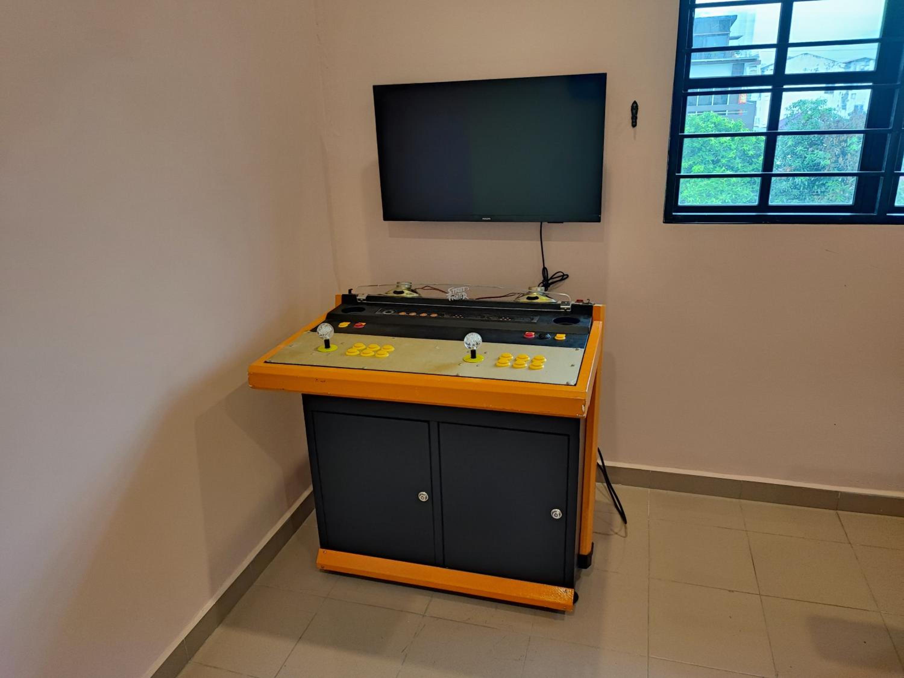 Banglow lot Upper Floor Home Stay Room Homestay Rooms for rent in Jinjang Utrara New Village Kuala Lumpur