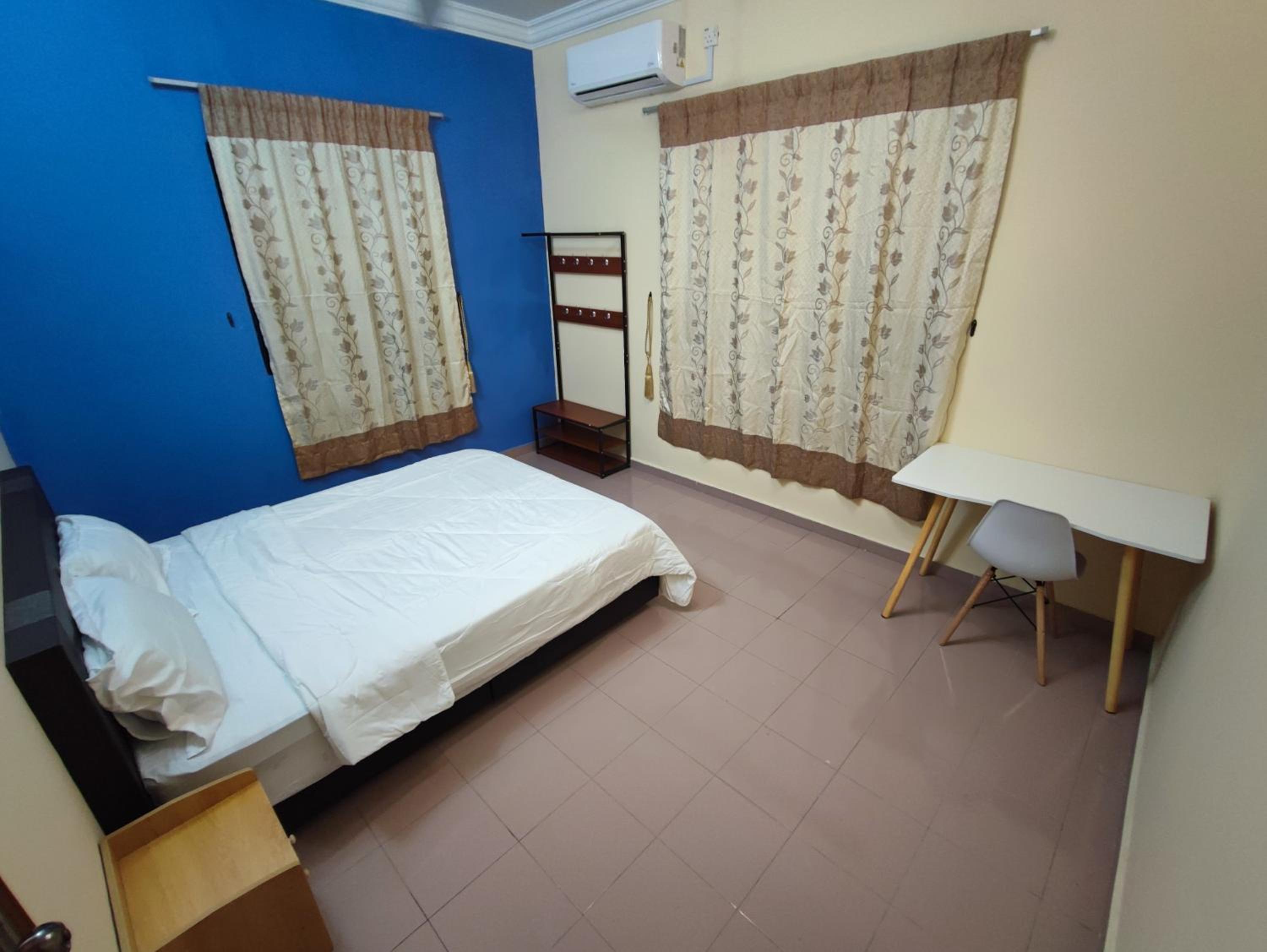 Banglow lot Upper Floor Home Stay Room Homestay Rooms for rent in Jinjang Utrara New Village Kuala Lumpur