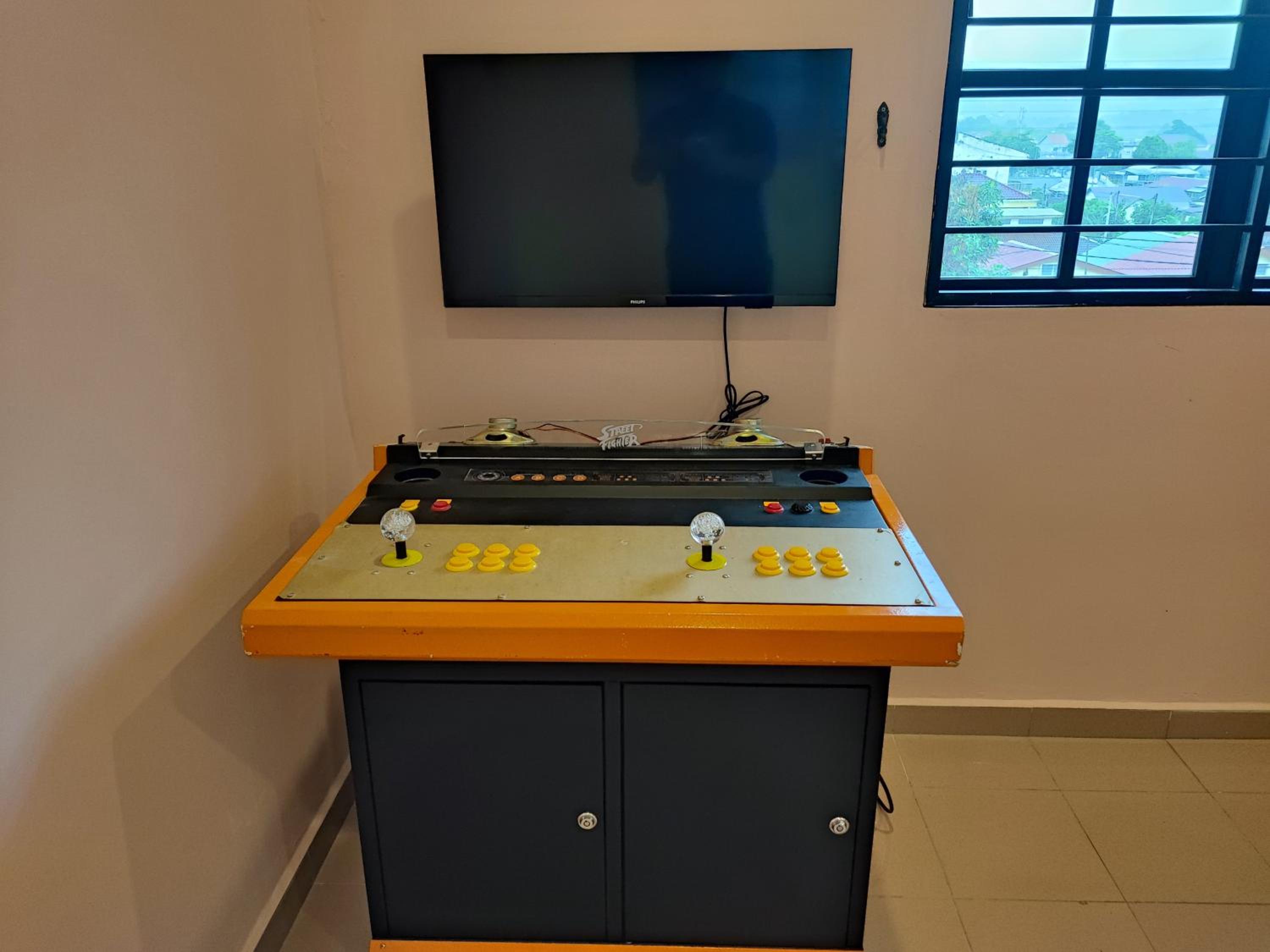 Banglow lot Upper Floor Home Stay Room Homestay Rooms for rent in Jinjang Utrara New Village Kuala Lumpur