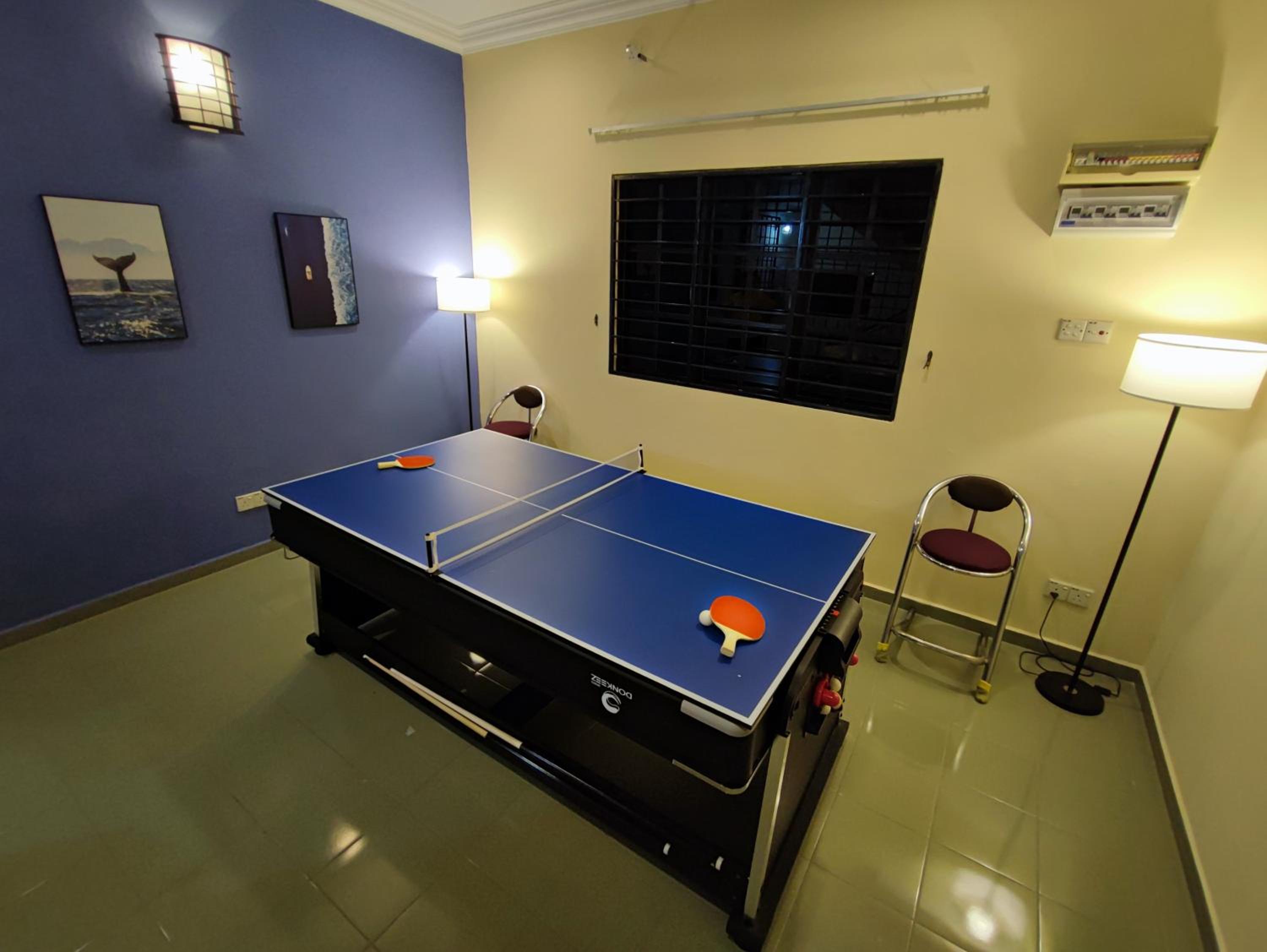 Banglow lot Upper Floor Home Stay Room Homestay Rooms for rent in Jinjang Utrara New Village Kuala Lumpur