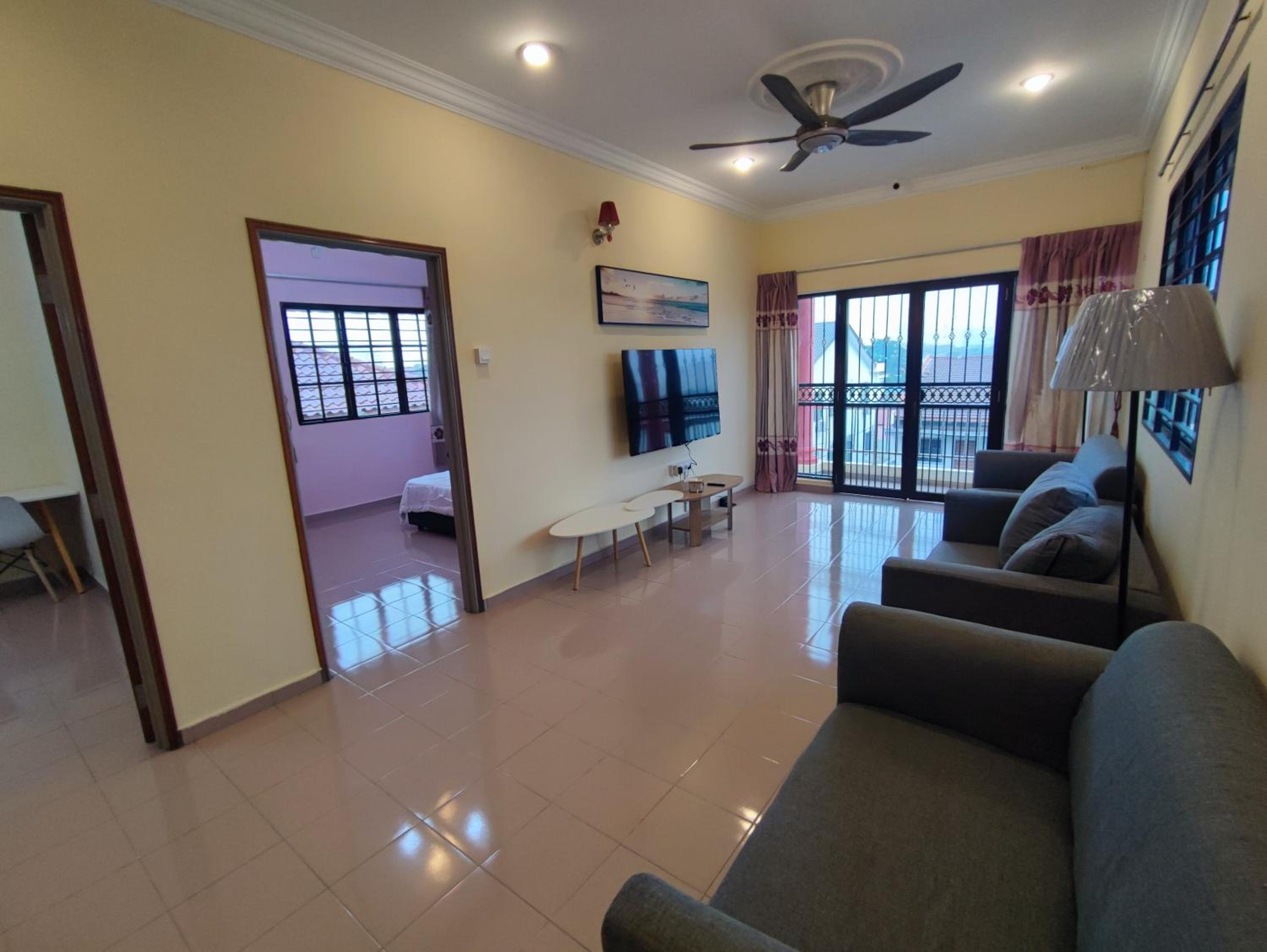 Banglow lot Upper Floor Home Stay Room Homestay Rooms for rent in Jinjang Utrara New Village Kuala Lumpur