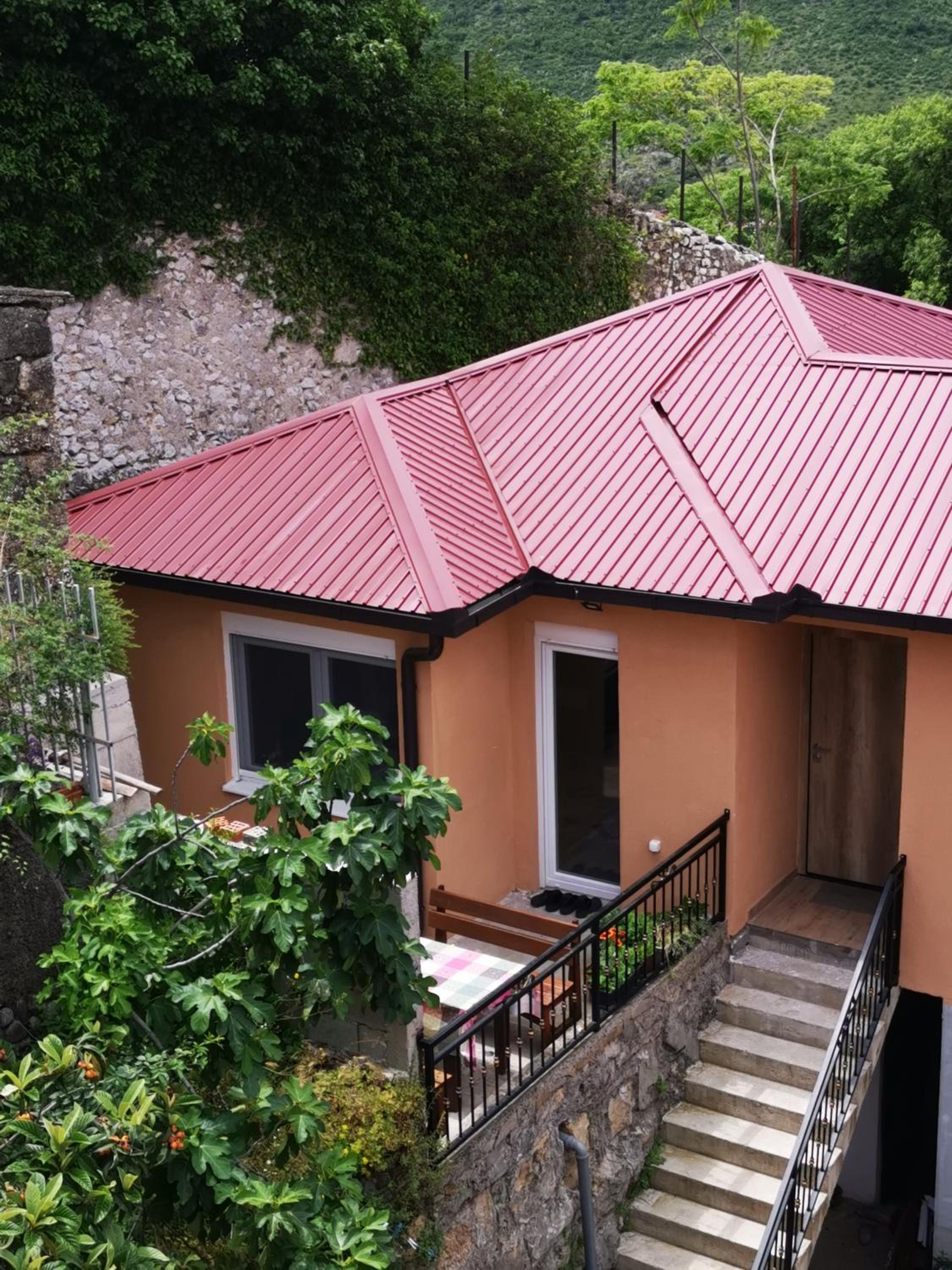Apartman and rooms Dream House