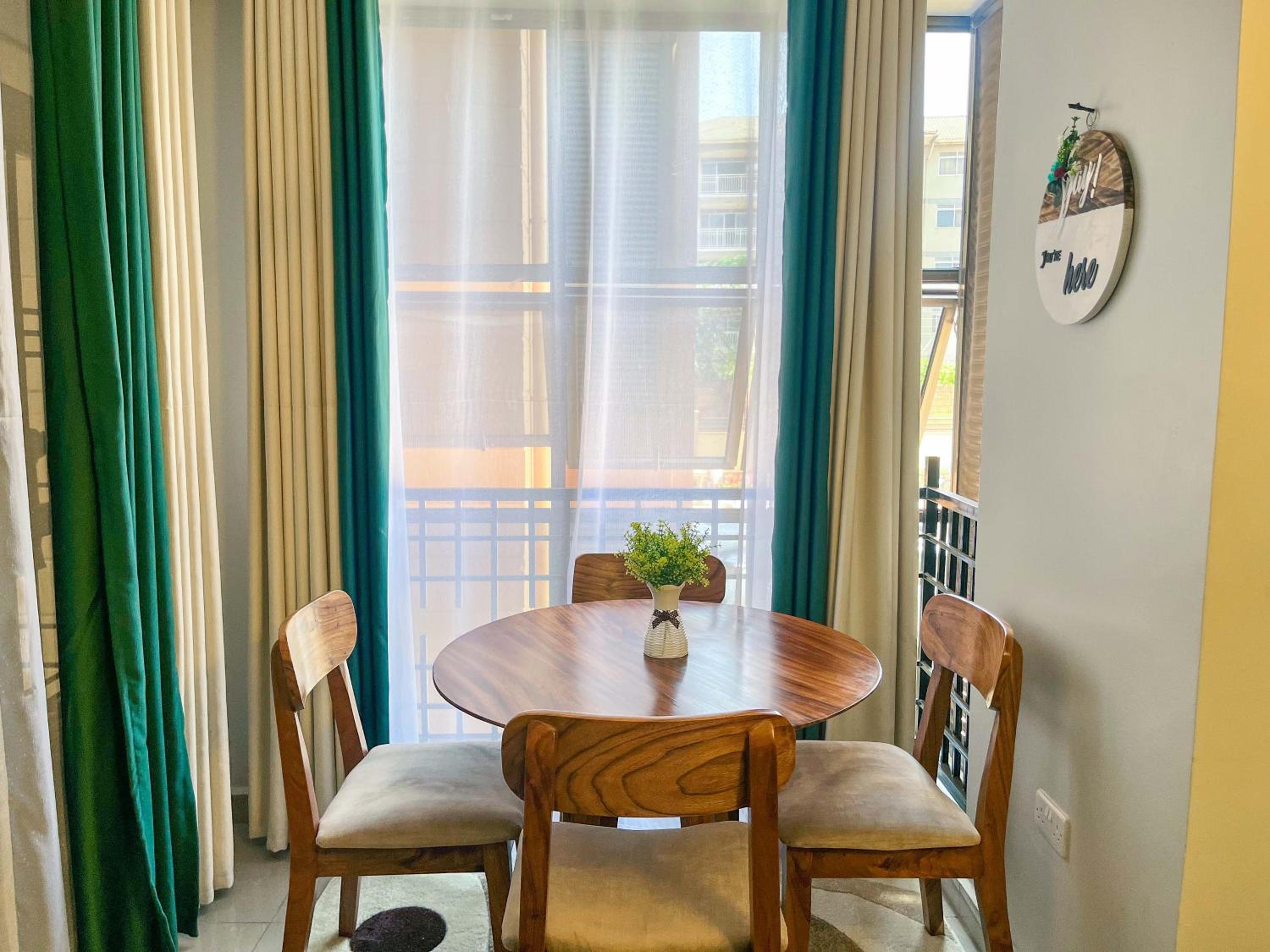 The Dainty Haven view 4