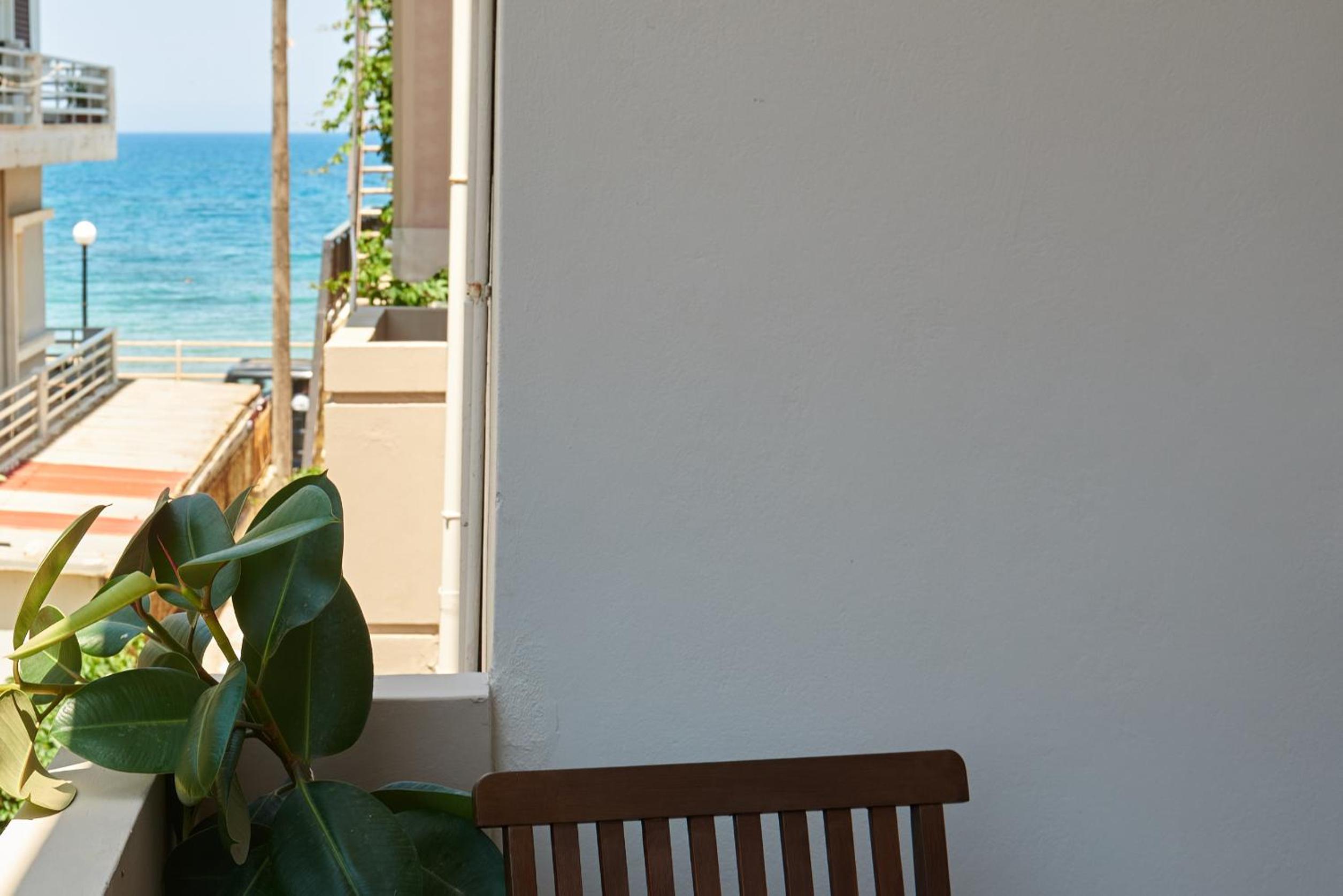 Luxurious house near the sea view 4