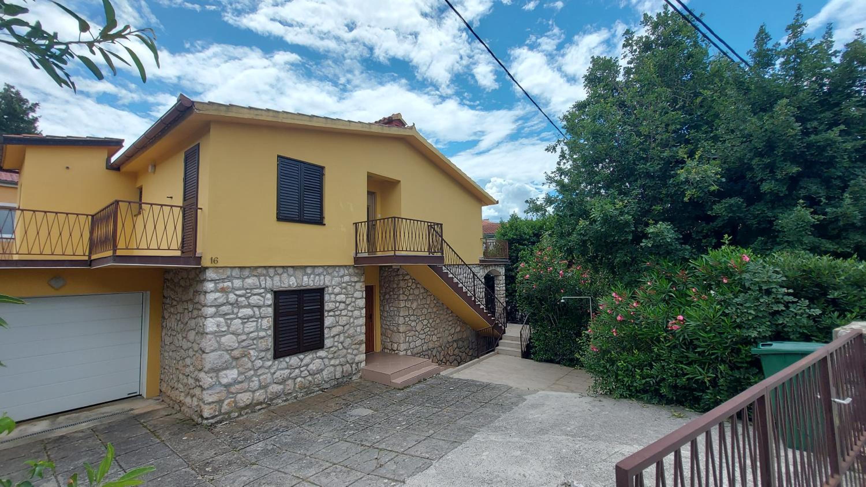Apartments Krešo