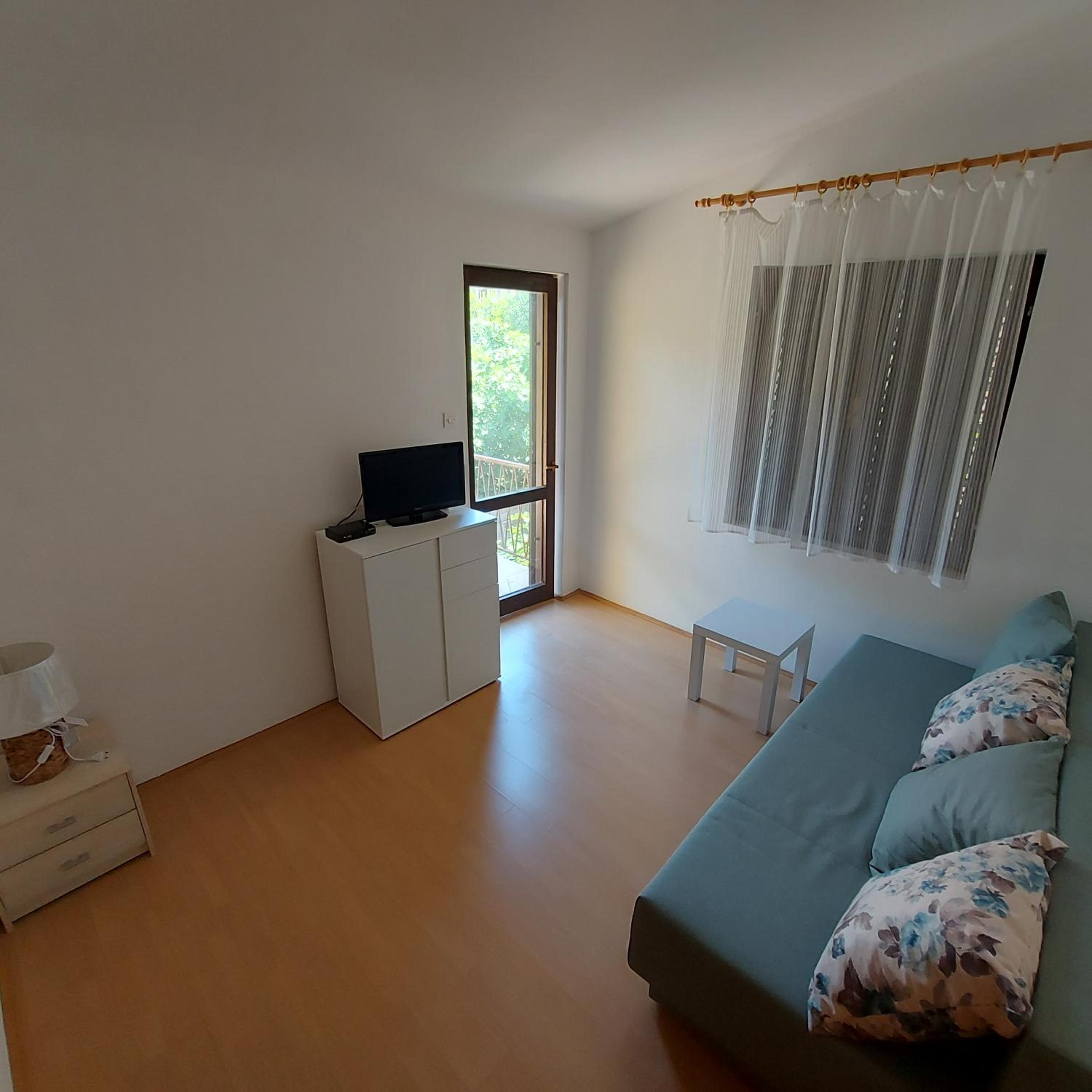Apartments Krešo