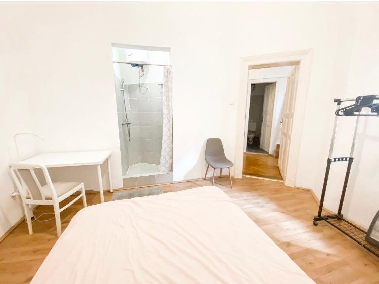 Big city center Apartment 170 m2-New york Cafe