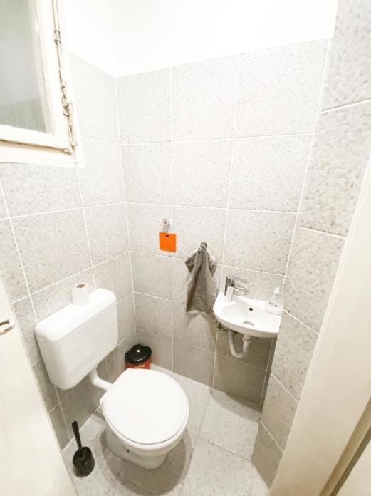 Big city center Apartment 170 m2-New york Cafe
