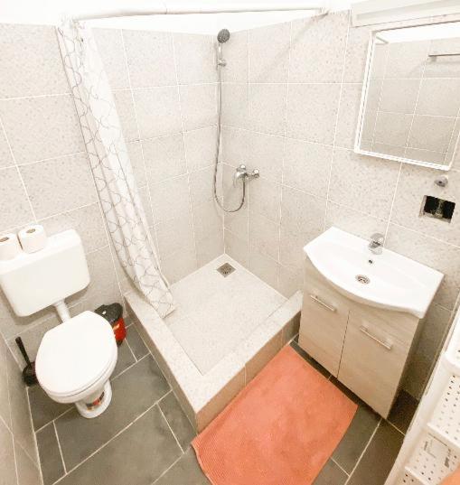 Big city center Apartment 170 m2-New york Cafe