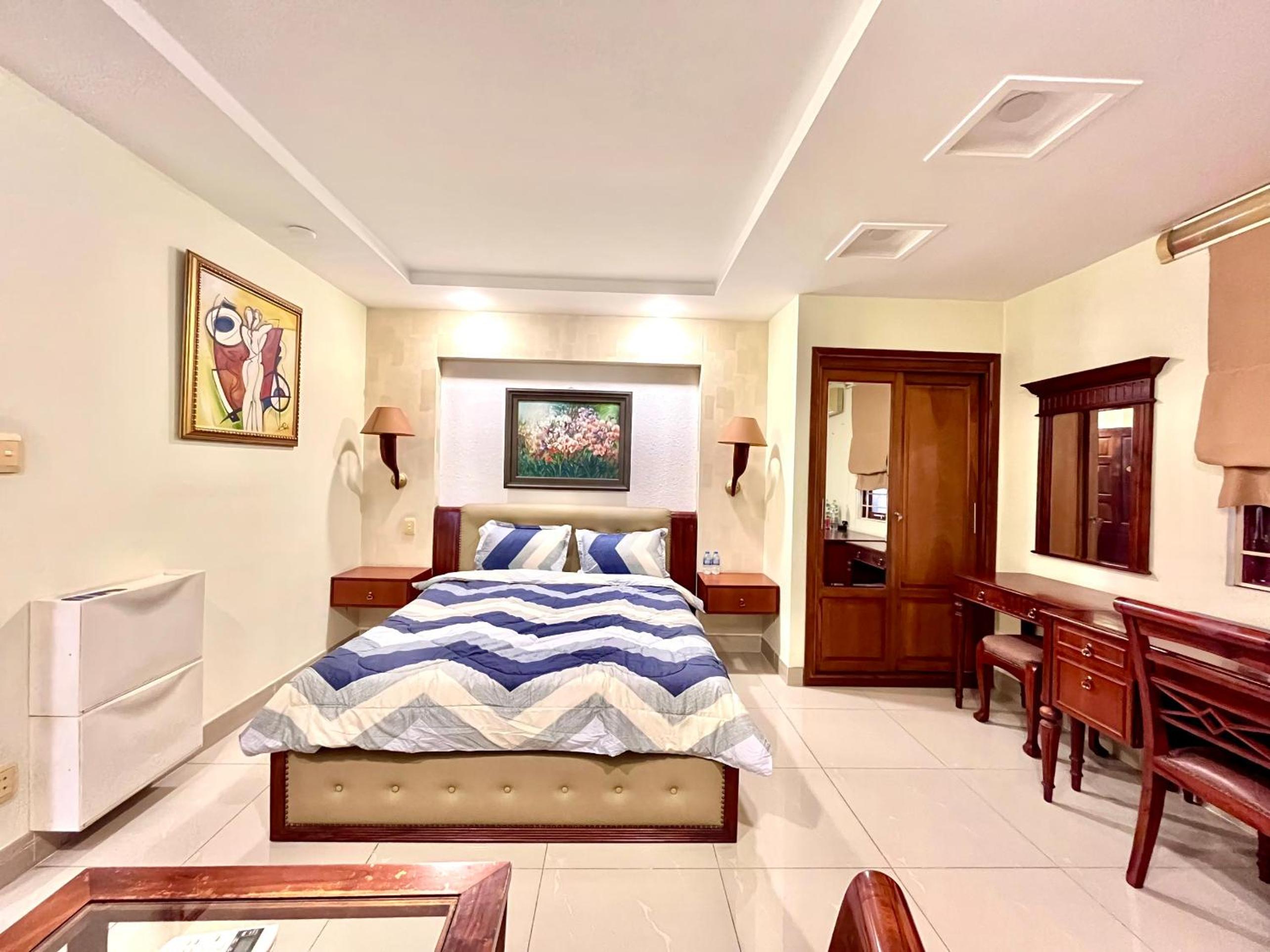 Nanwa House