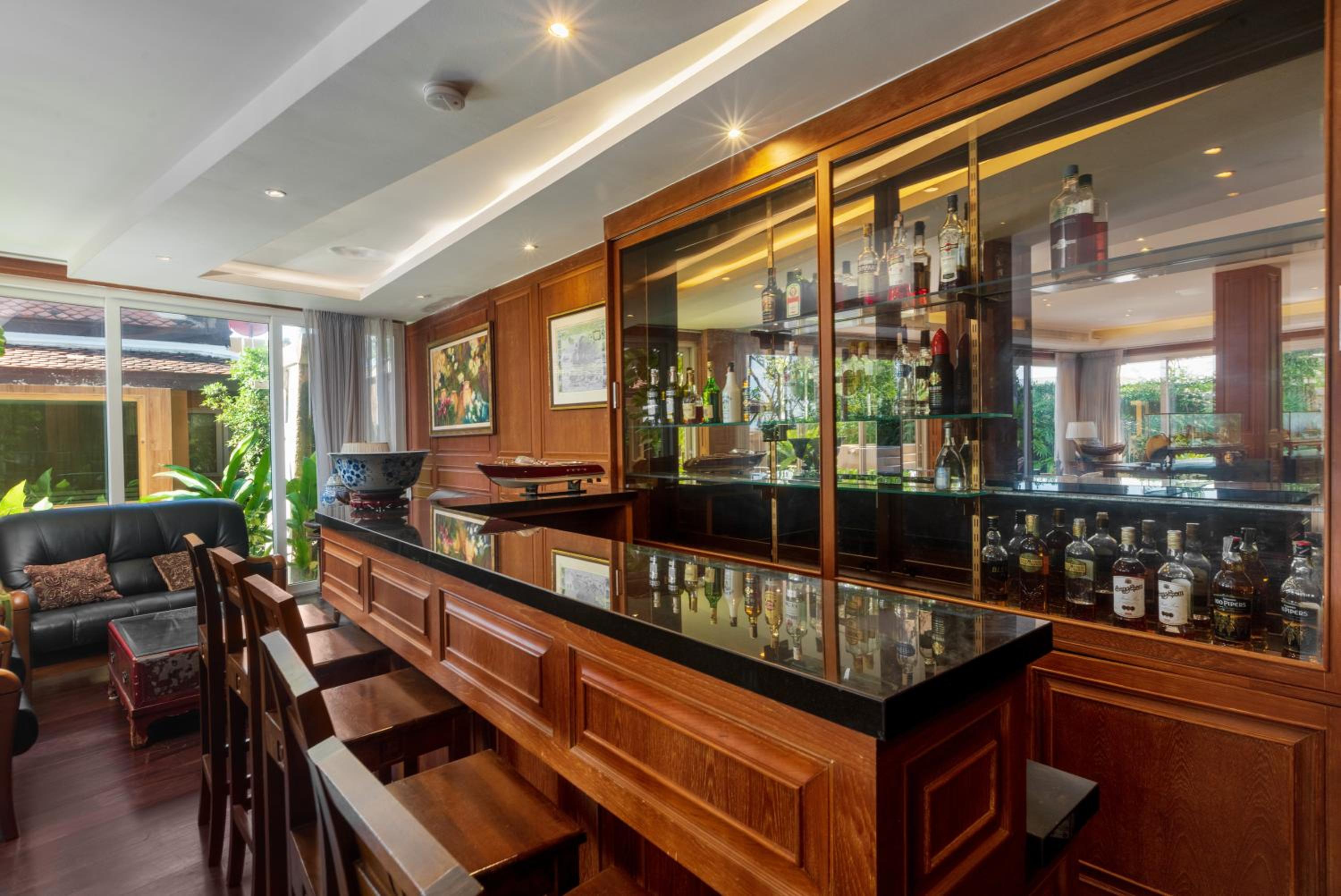 Gala Beachfront Villa