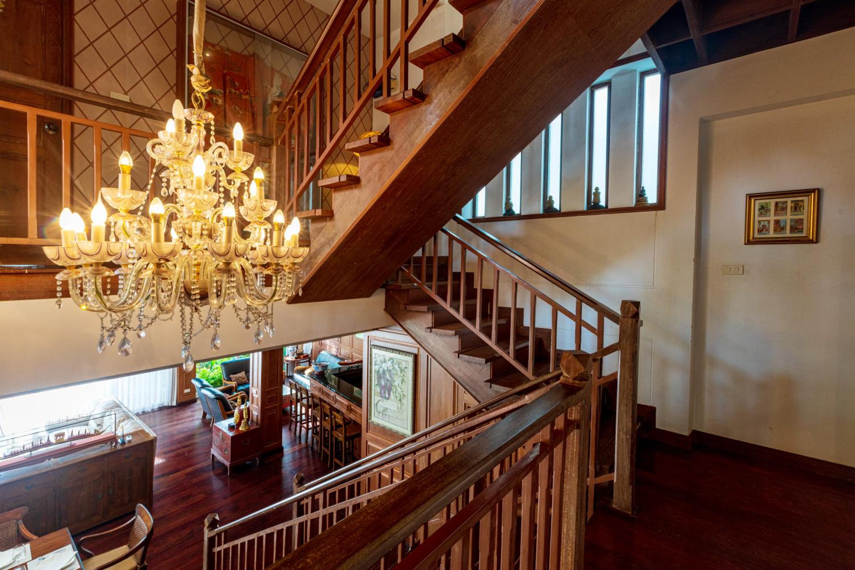 Gala Beachfront Villa