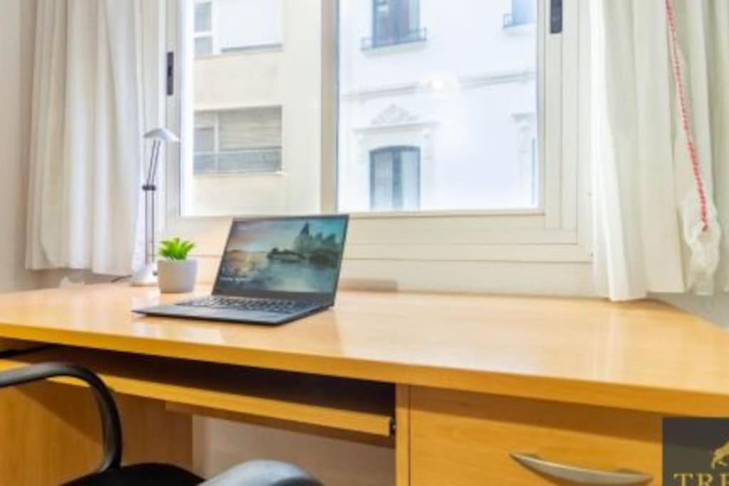 Precioso apartamento en el corazón de la ciudad-Wifi-Aire Acondicionado
