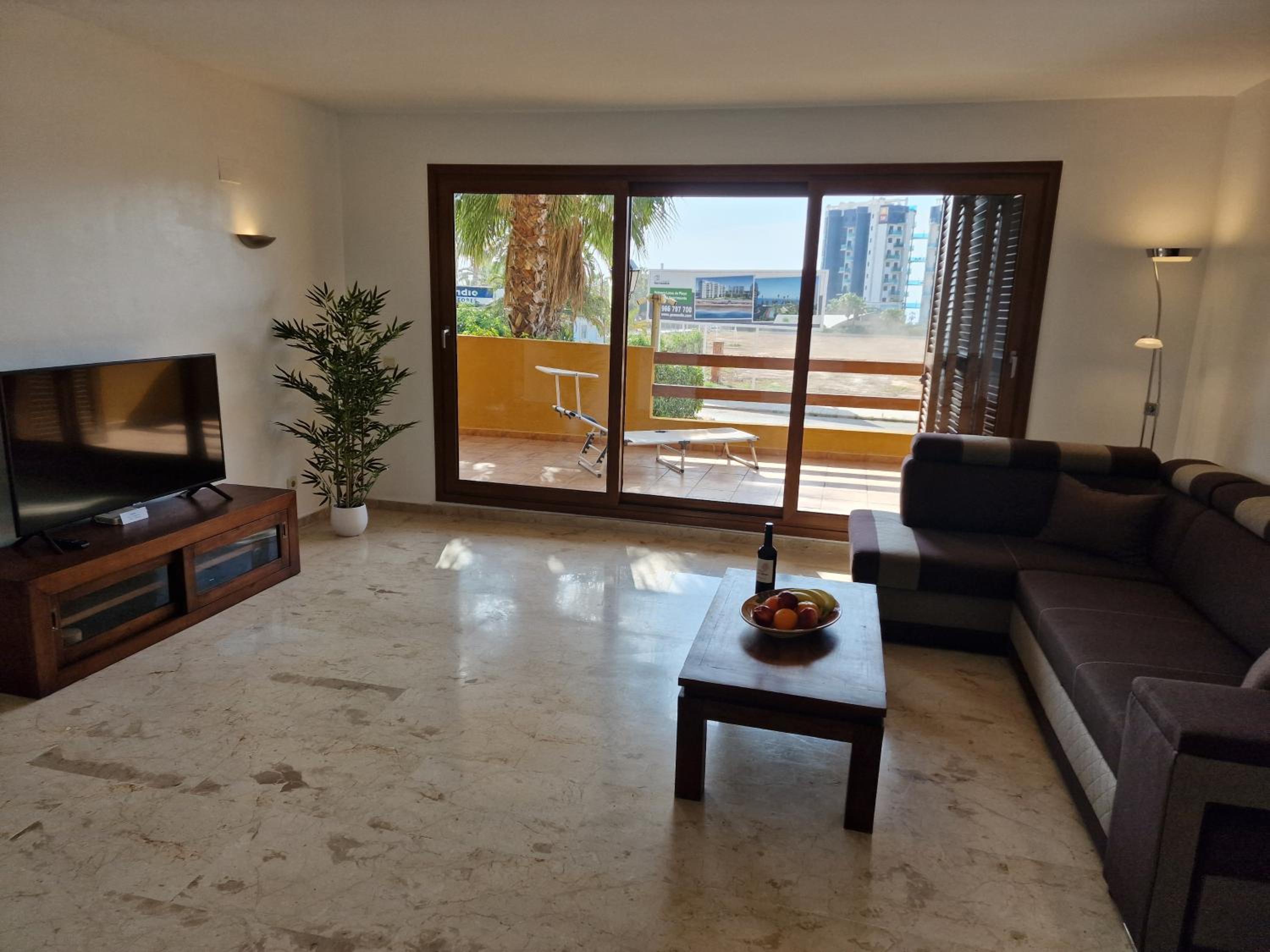España - PUNTA PRIMA Torrevieja Orihuela Costa - large apartment for 6-people 85m2 and terrace 40m2 central air conditioning Wi-Fi living room kitchen 2 be view 2