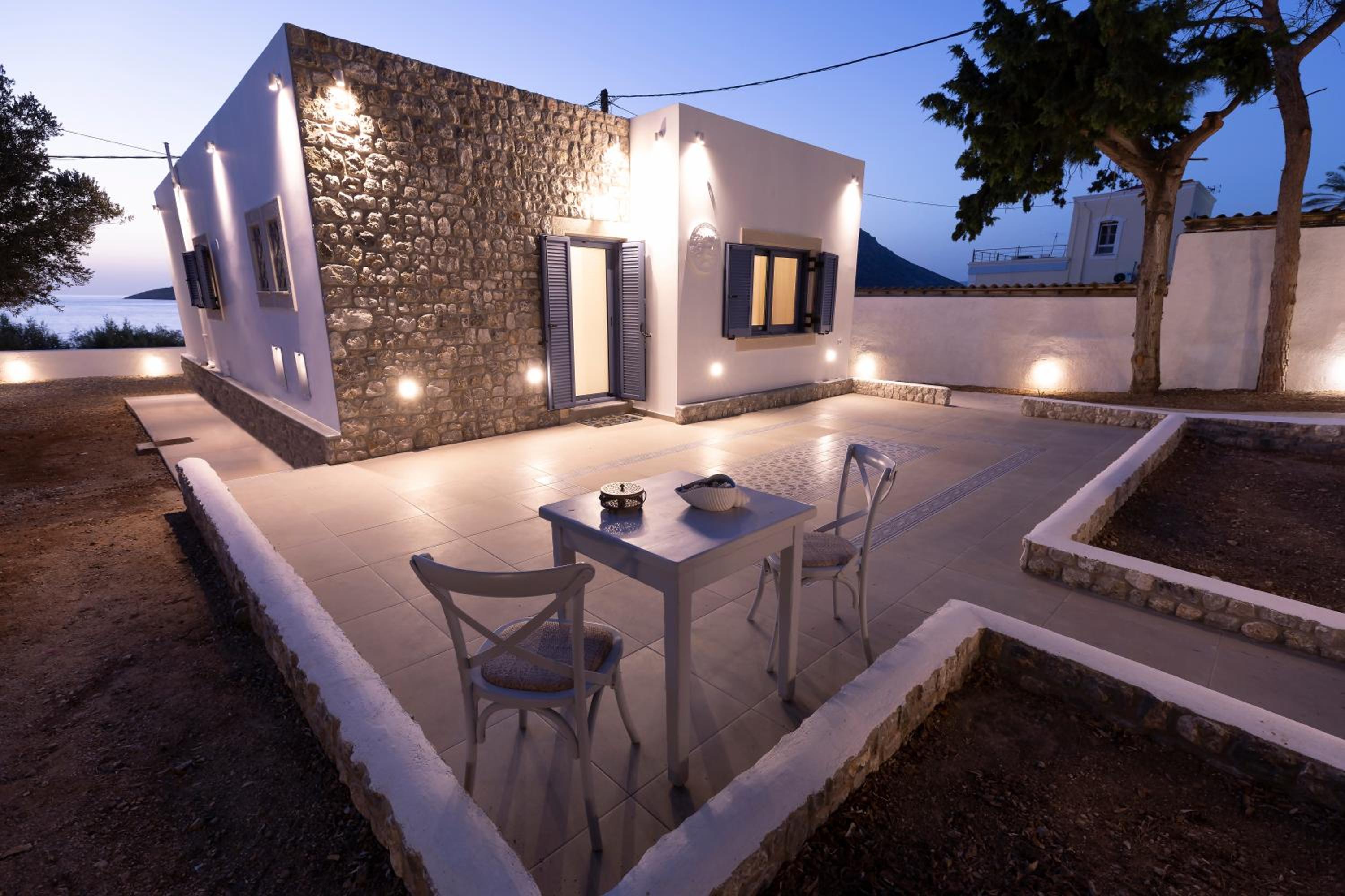 Villa Maria - Seashore Serenity Villa at Myrties Beach Kalymnos