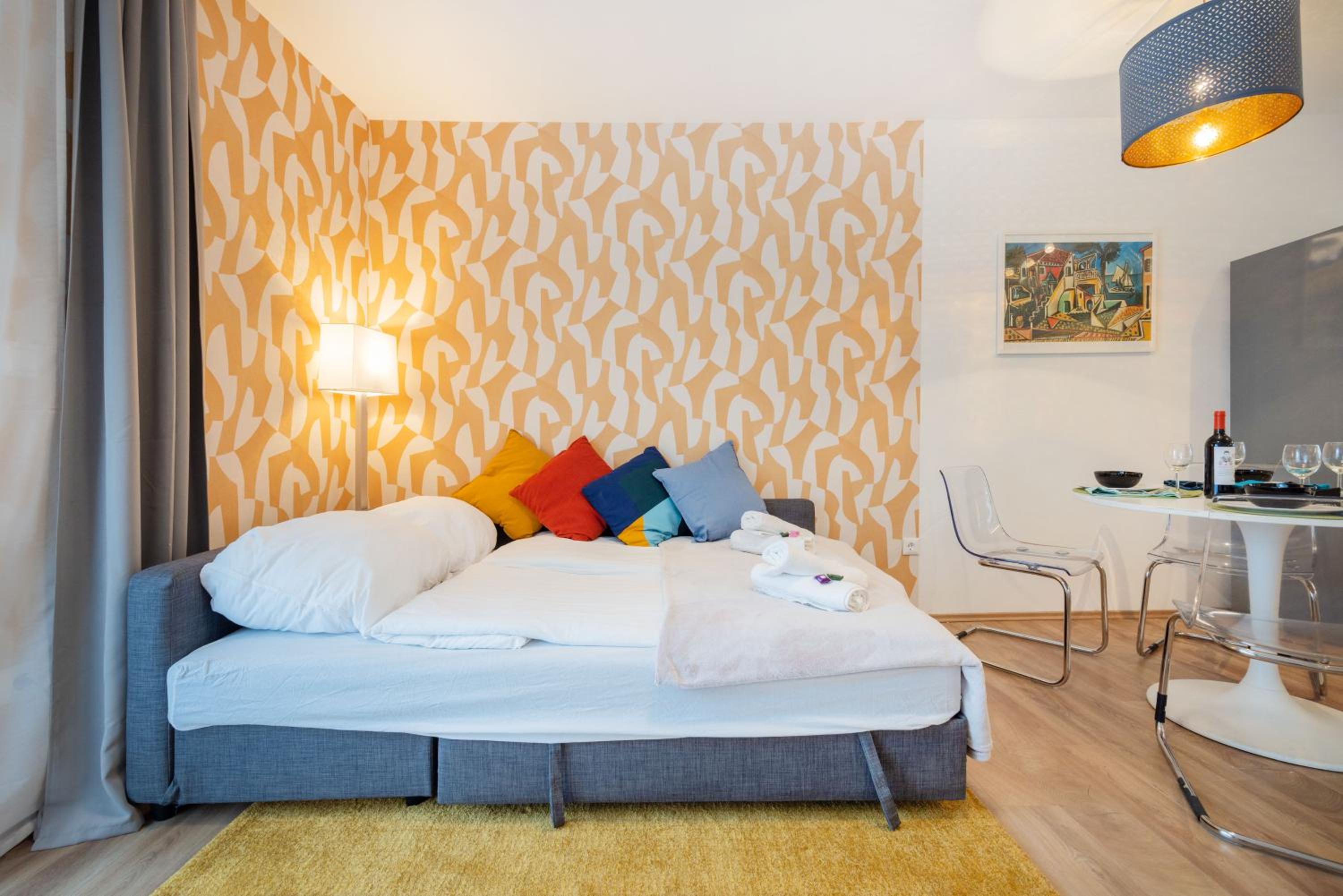 Feel Home SUPERIOR # FREE PARKING # BALCONY # AC view 2