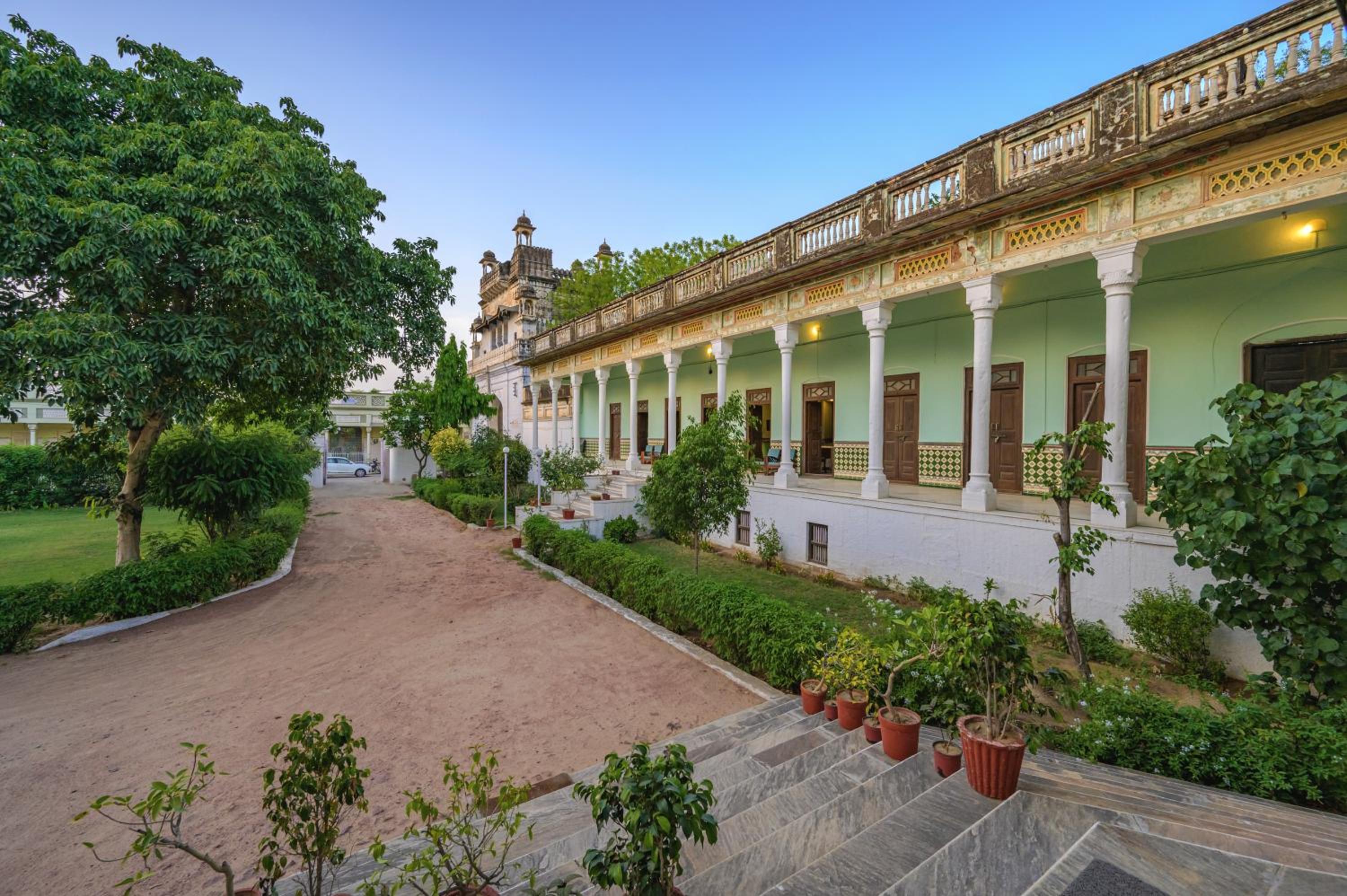 Neemrana's - Piramal Haveli