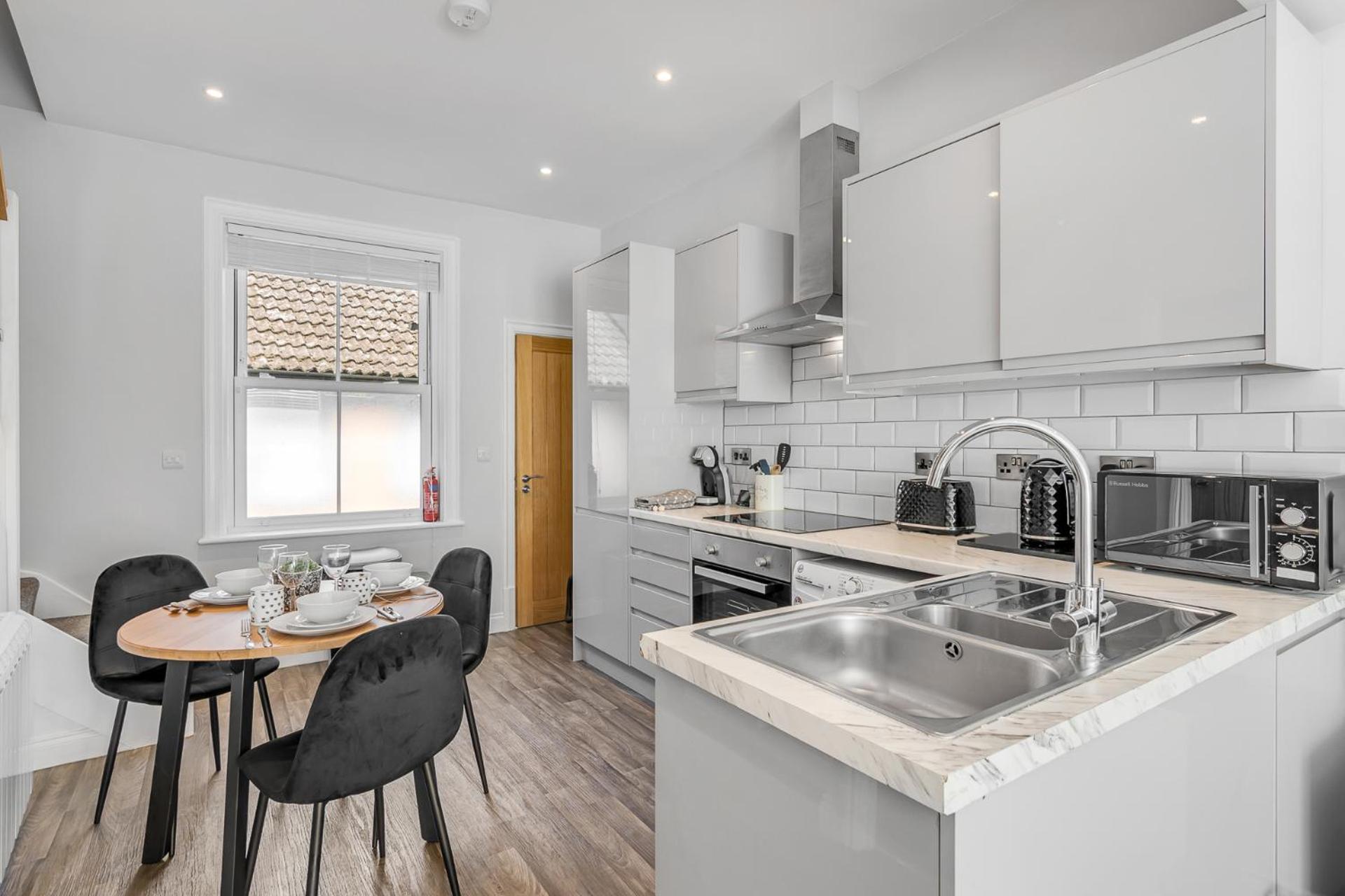 Surrey Street Duplex