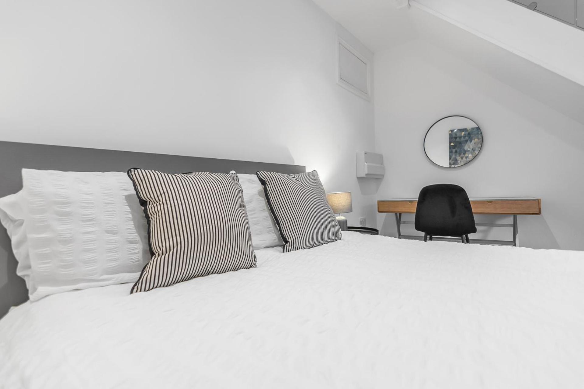 Surrey Street Duplex