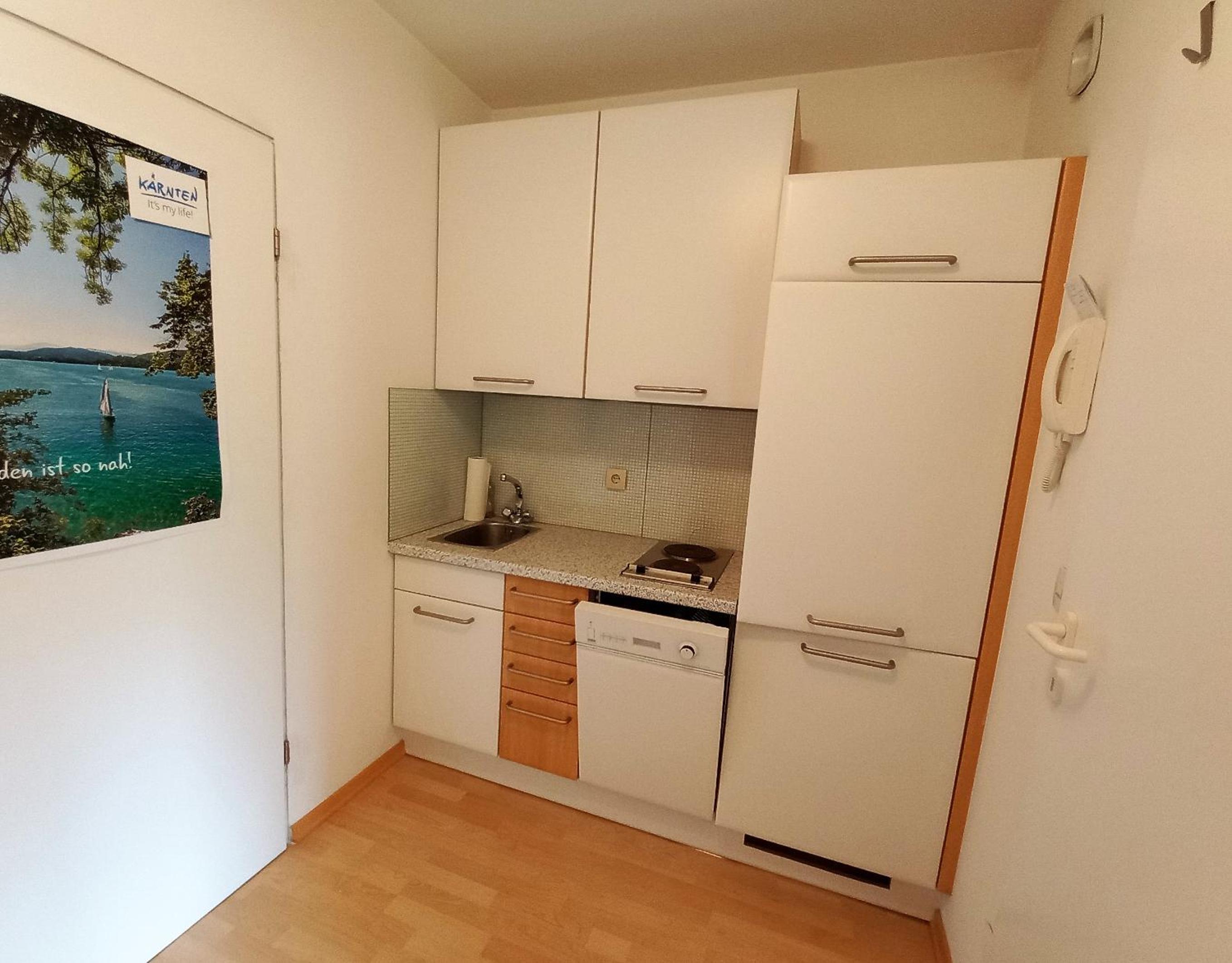 CHRISTOPH Haus KMB Seeappartement am Ossiacher See mit direktem Seezugang und Hallenbad