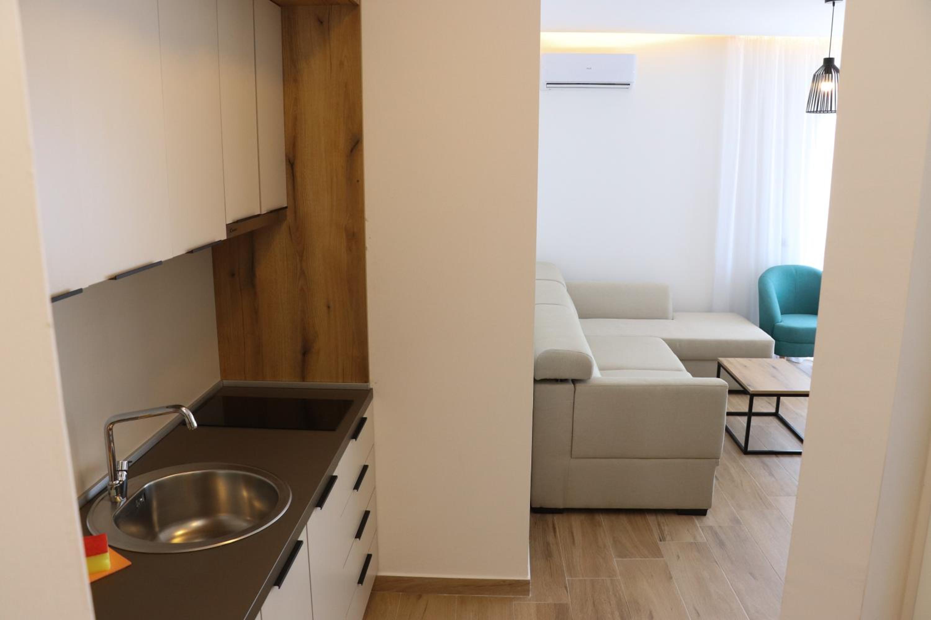 Eagles Apartments & Suites photo 2