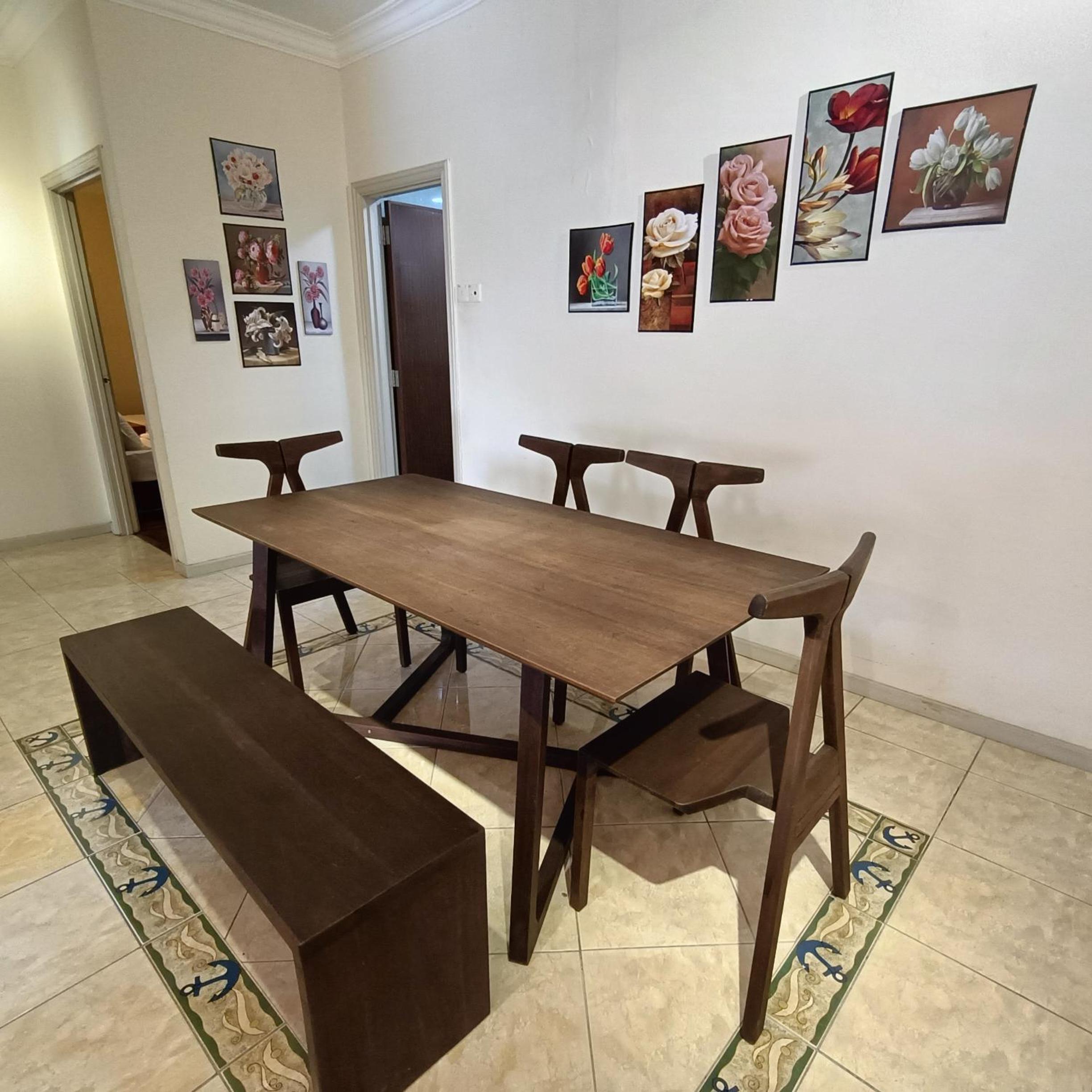HungryBedz Family Vacation Apartment photo 3
