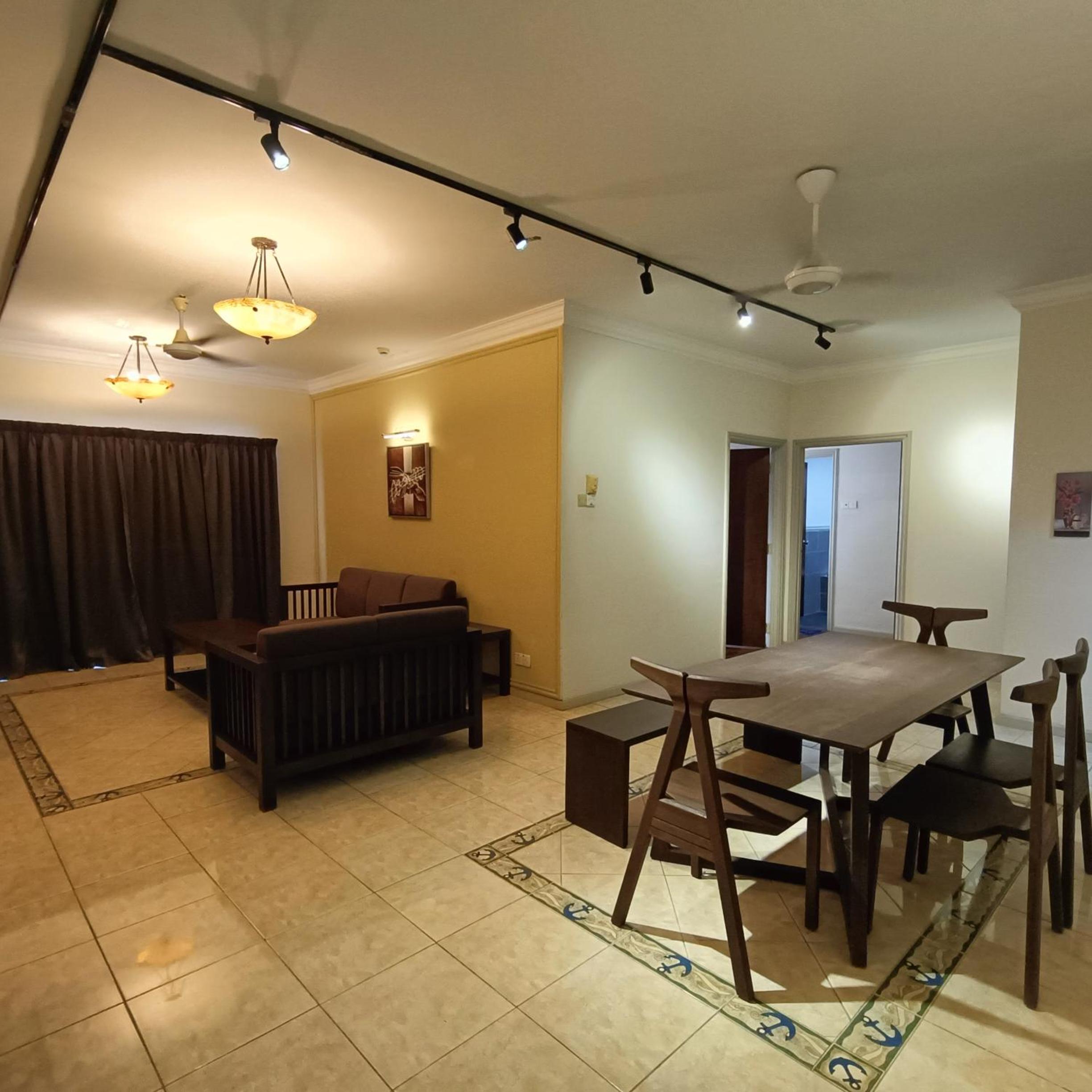 HungryBedz Family Vacation Apartment photo 1