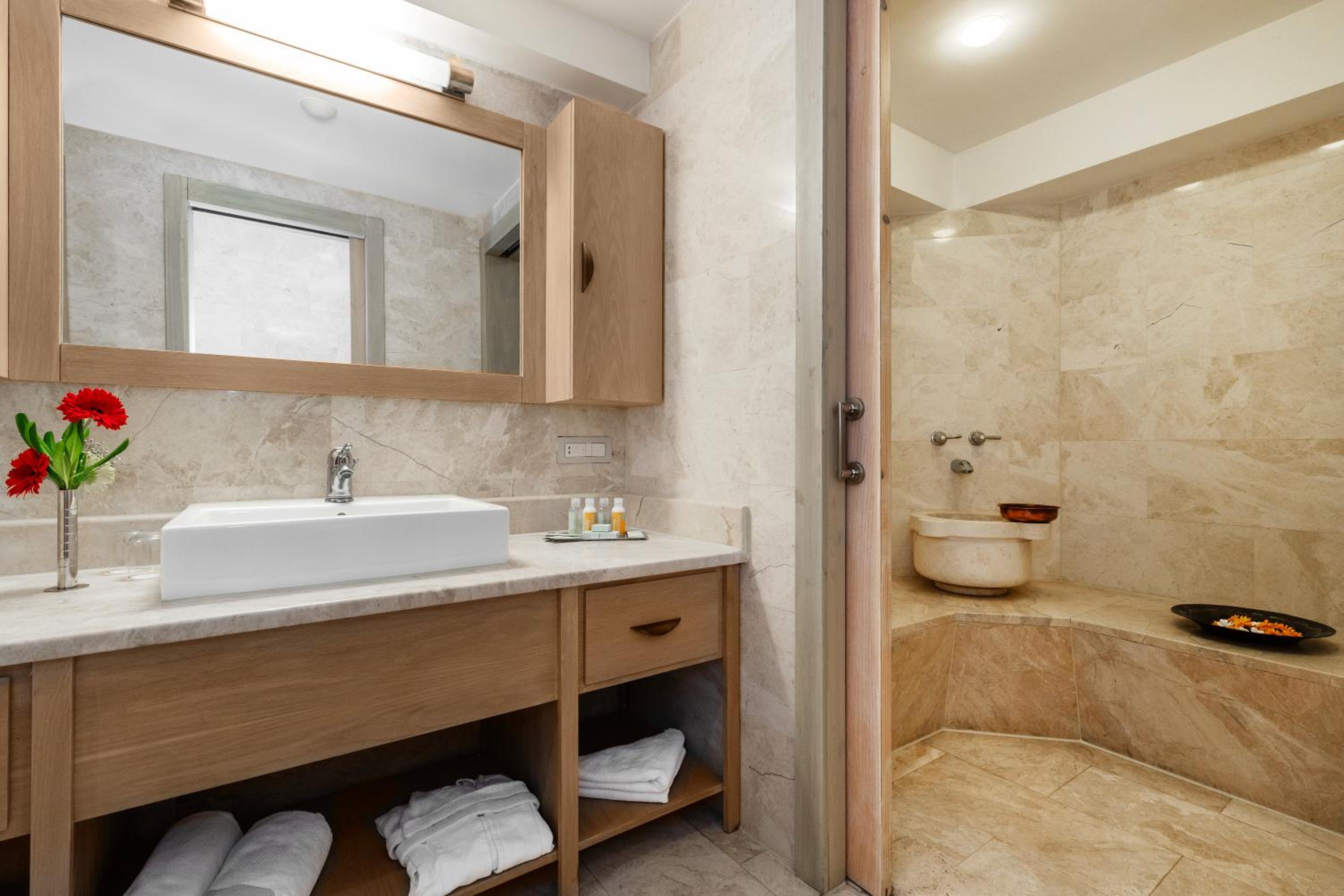 Marti Resort Deluxe Hotel — photo 101