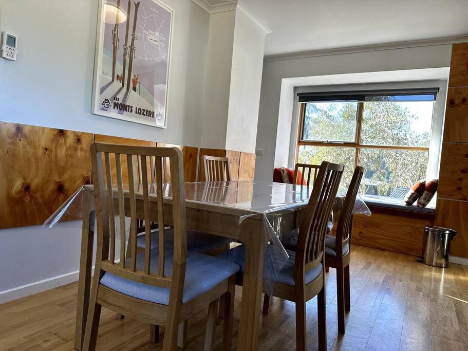 Cape Cod Chalet, alpine-getaways