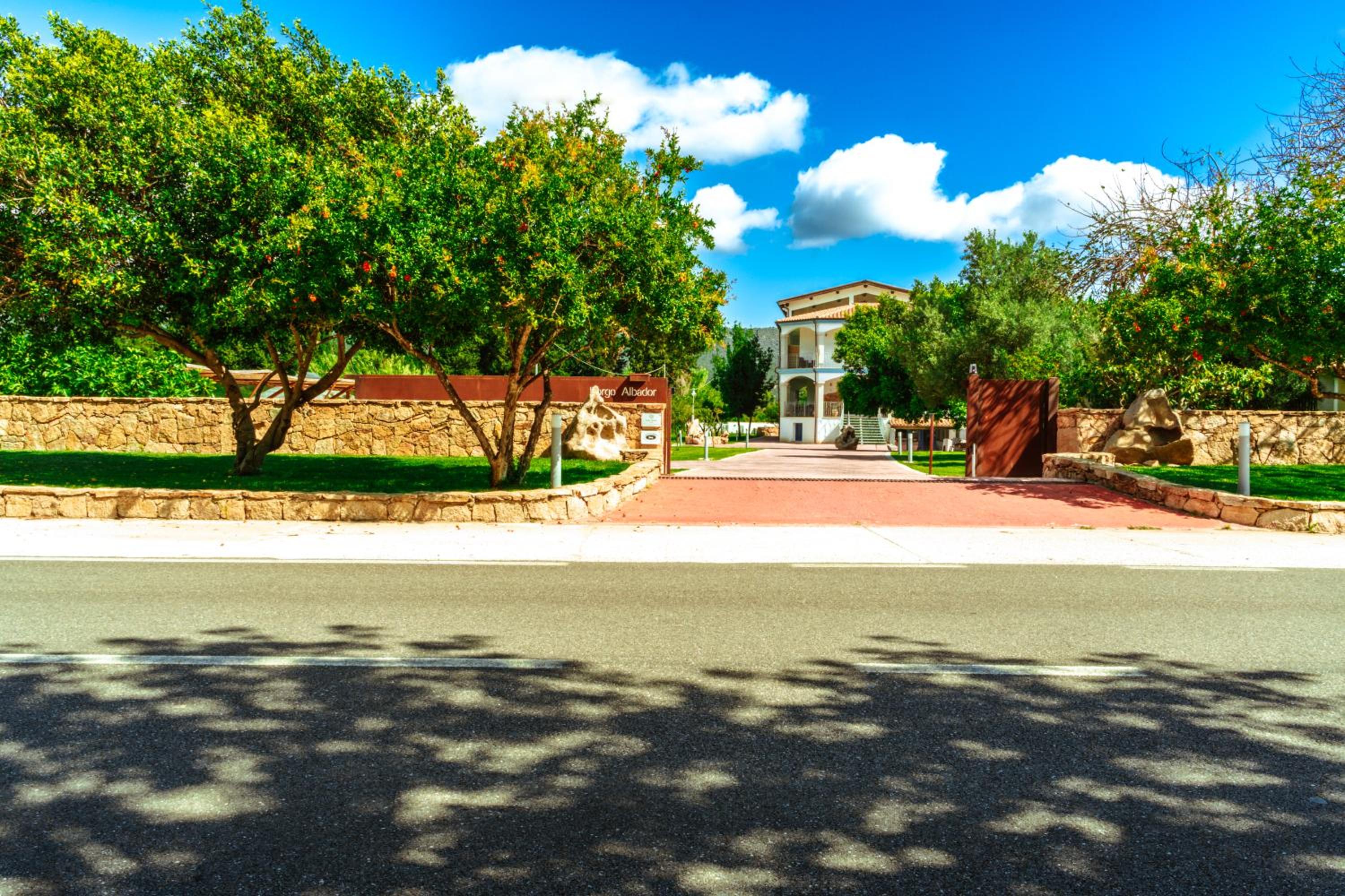 Hotel Borgo Albador Rooms - Image 1