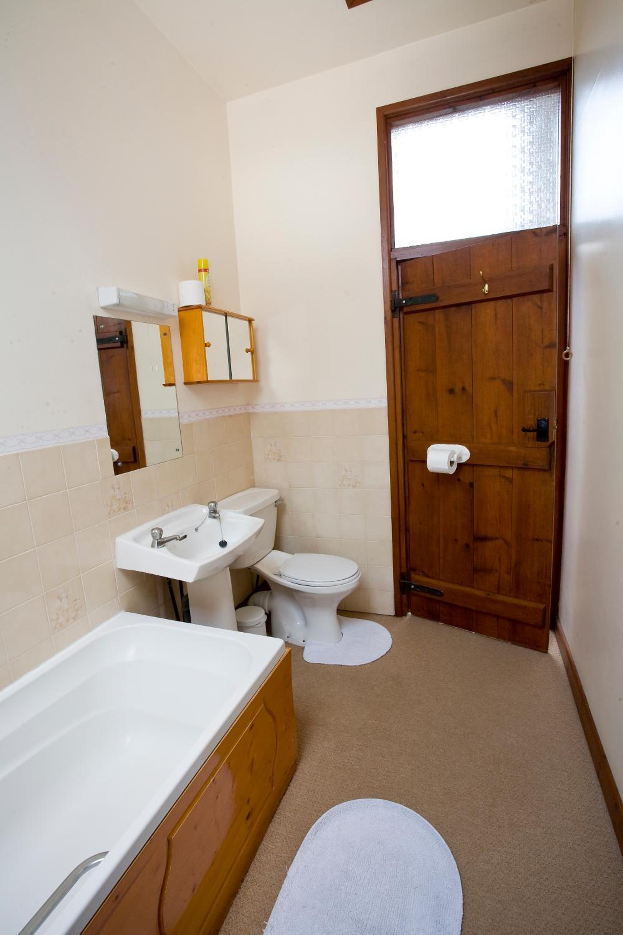 Irelands Farm Cottages view 3