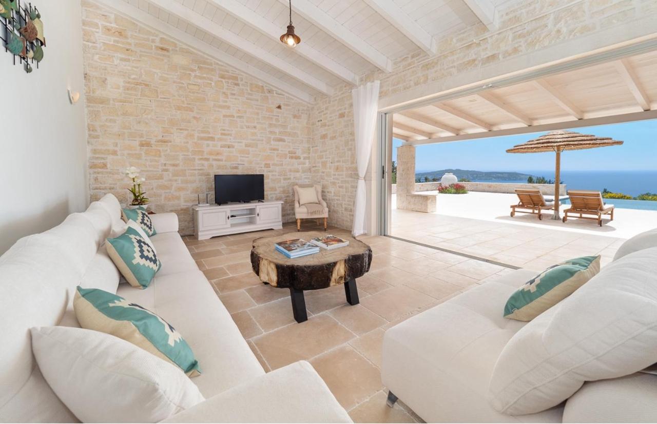 Villa Moundela