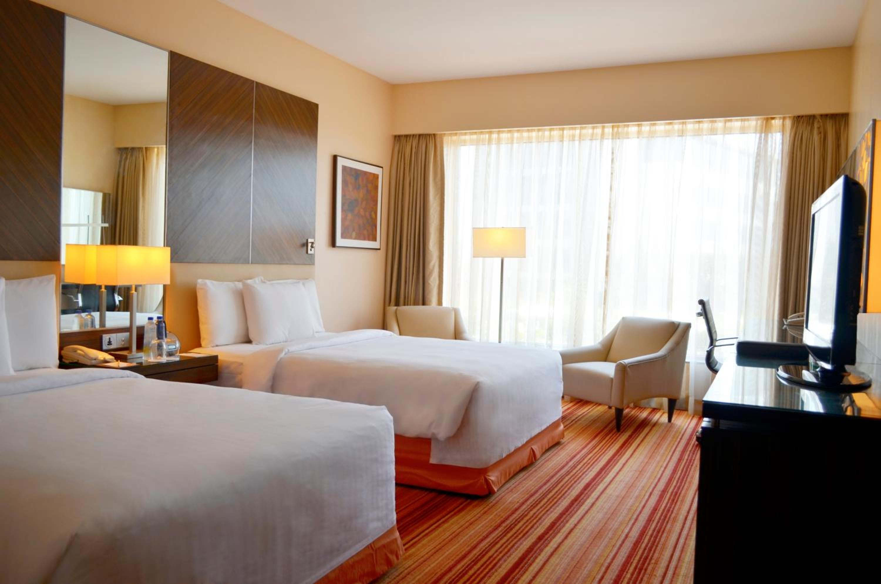 Mumbai Vacations - Courtyard by Marriott Mumbai International Airport - Property Image 2