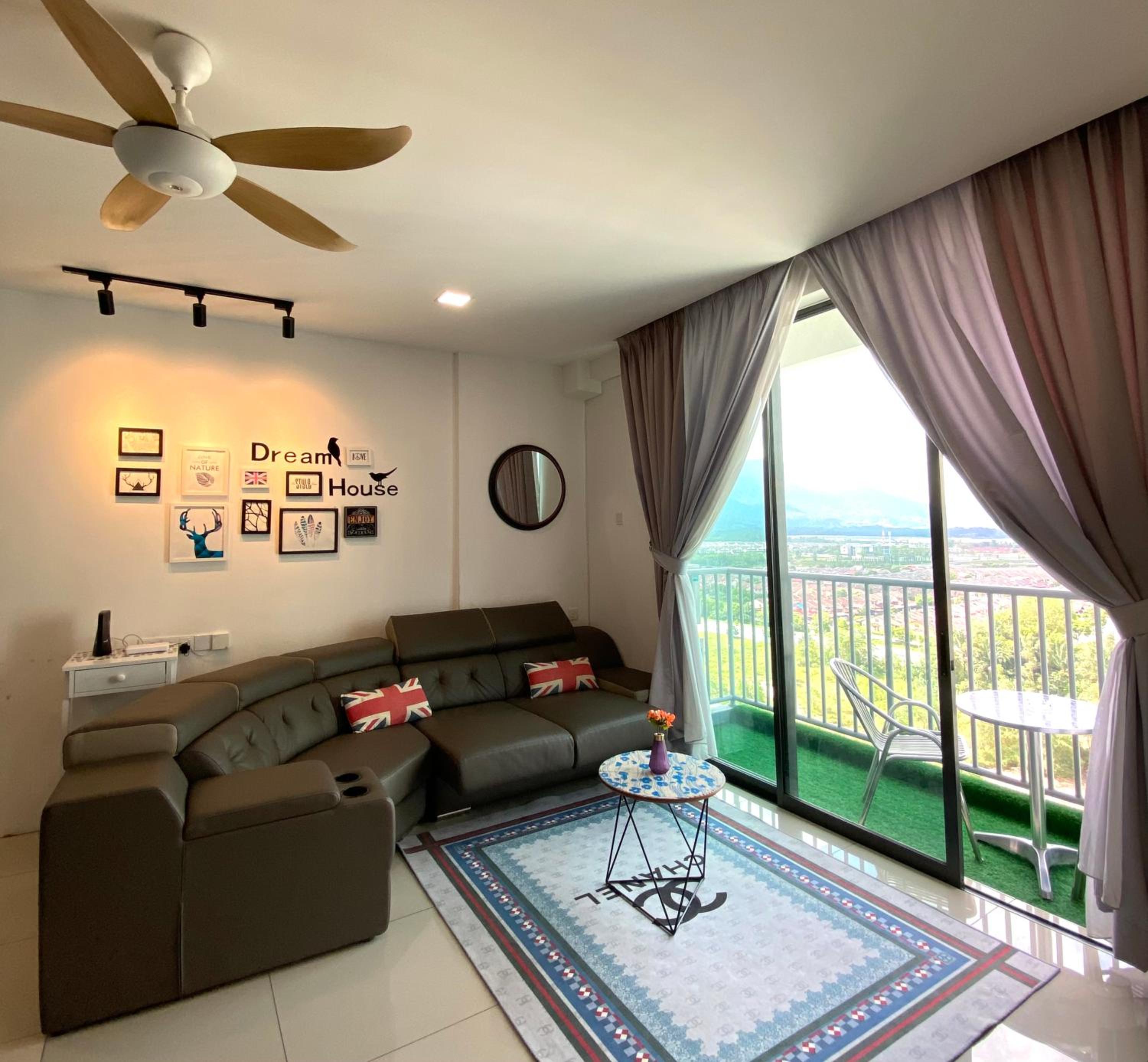 Best Modern Design Homestay Meru Casa Kayangan photo 2