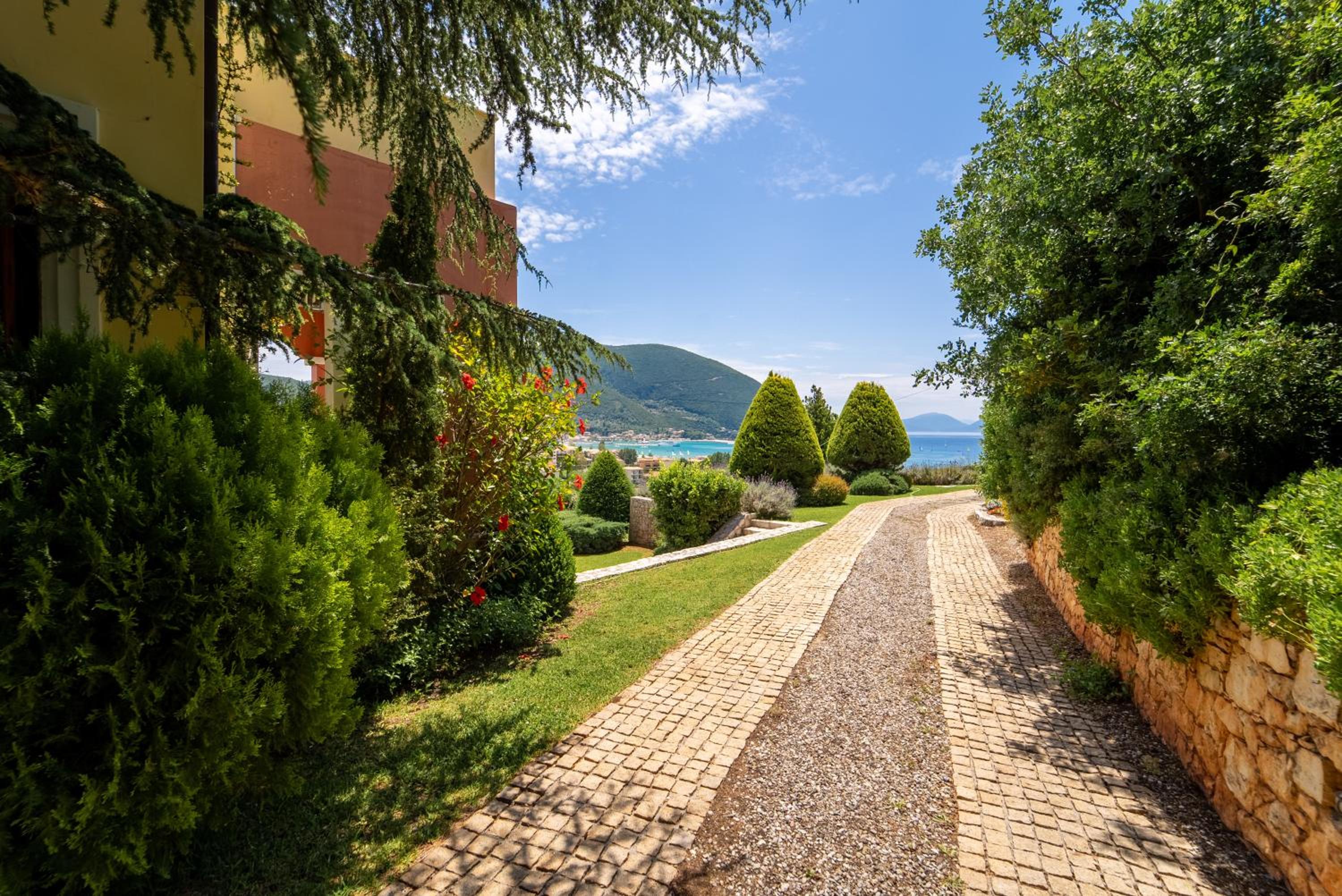 Villa Pera